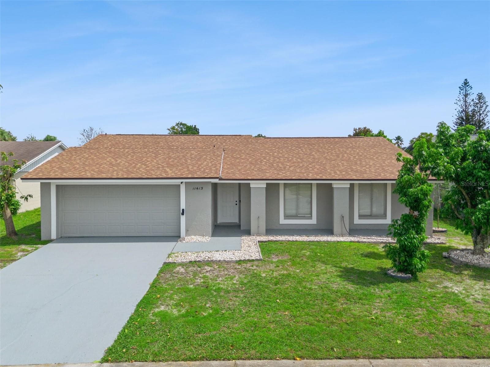 Single Family Residence at 11415 BRITHON DR, ORLANDO, photo 3 of 45
