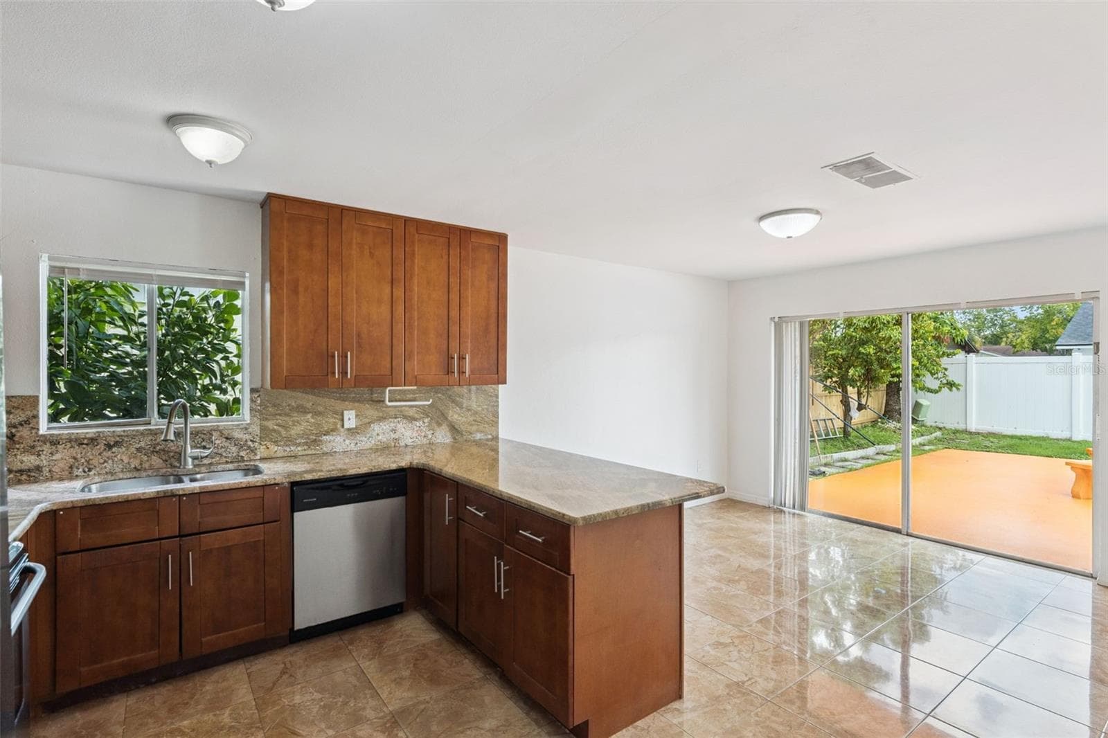 Single Family Residence at 11415 BRITHON DR, ORLANDO, photo 13 of 45