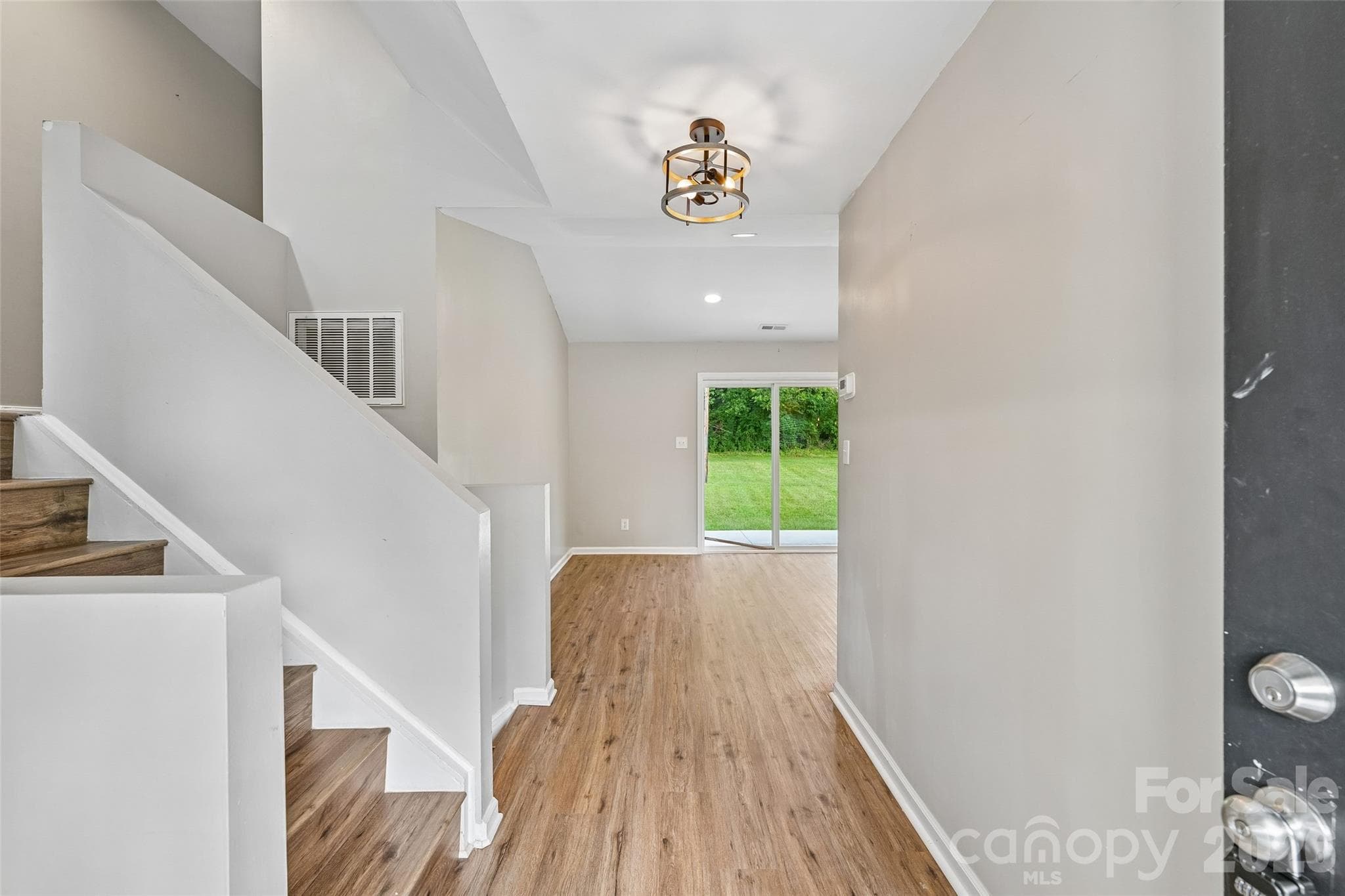 Single Family Residence at 1106 Stanton Drive, Shelby, photo 12 of 26