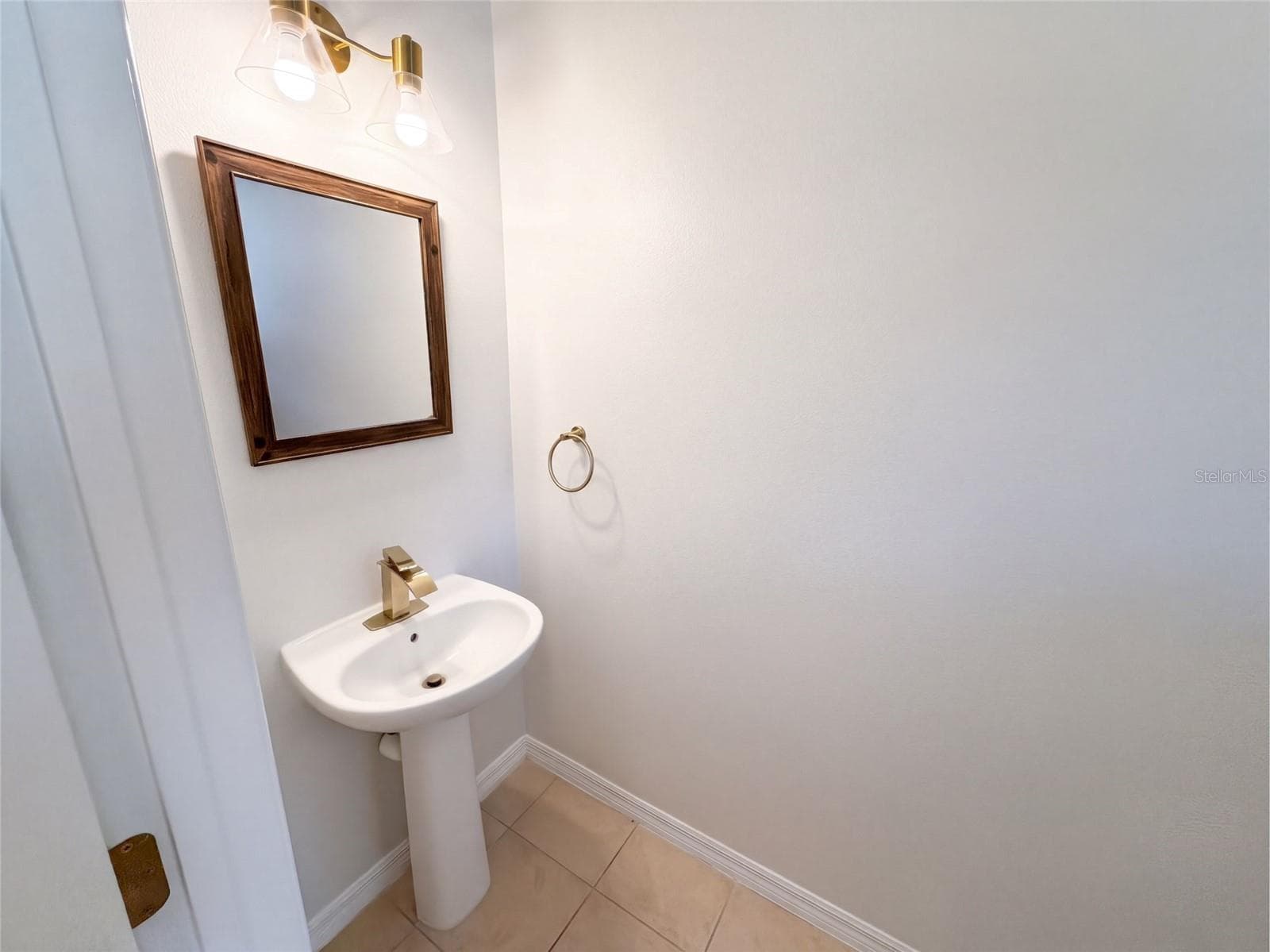 Townhouse at 348 GOLDEN DEWDROP WAY, OVIEDO, photo 18 of 30