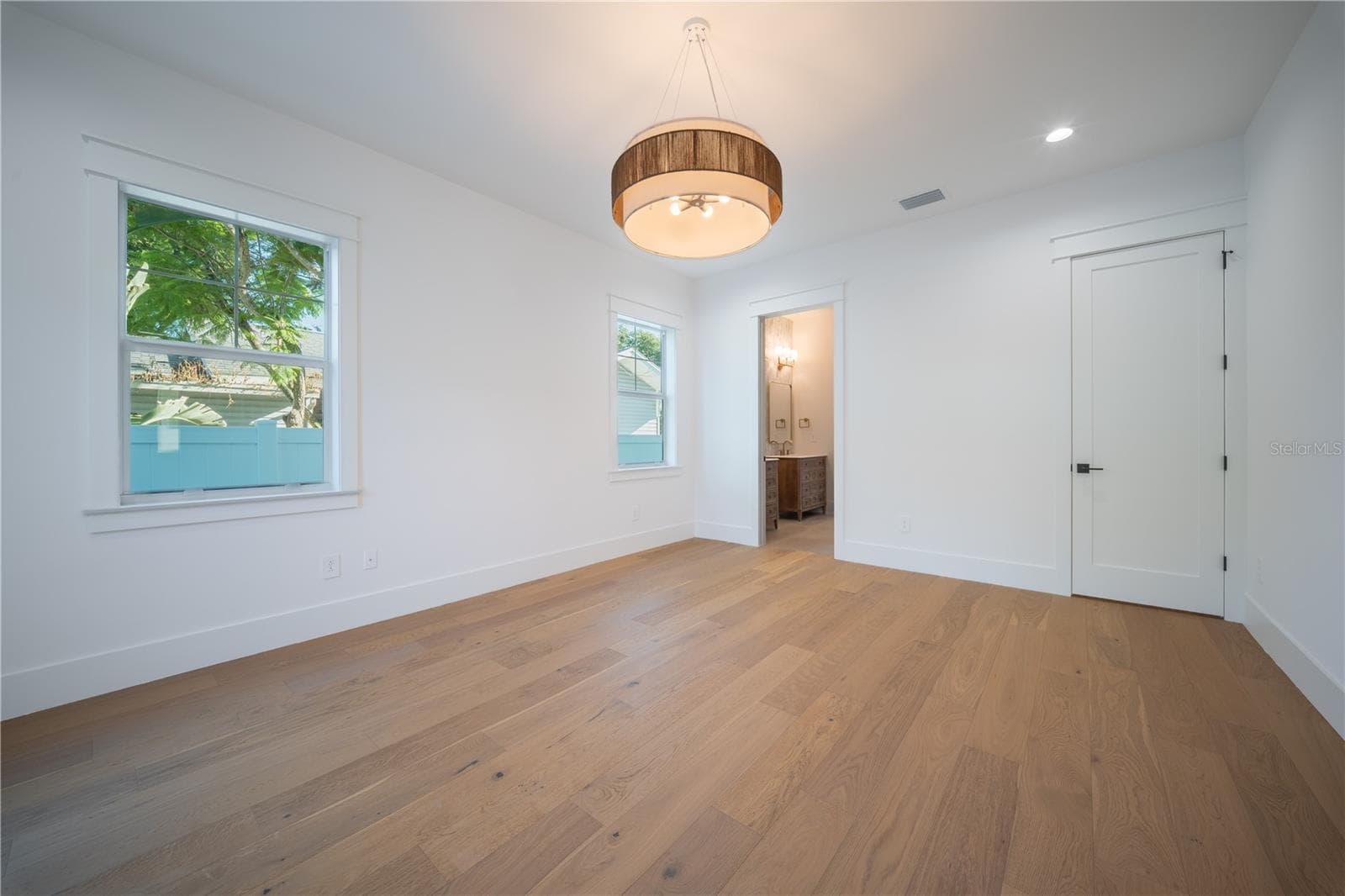 Single Family Residence at 1200 13TH ST N, ST PETERSBURG, photo 10 of 25