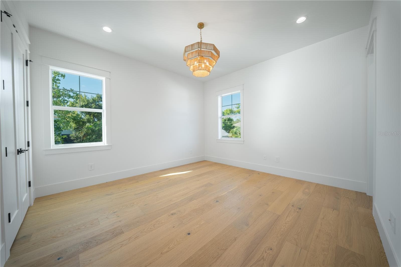 Single Family Residence at 1200 13TH ST N, ST PETERSBURG, photo 14 of 25