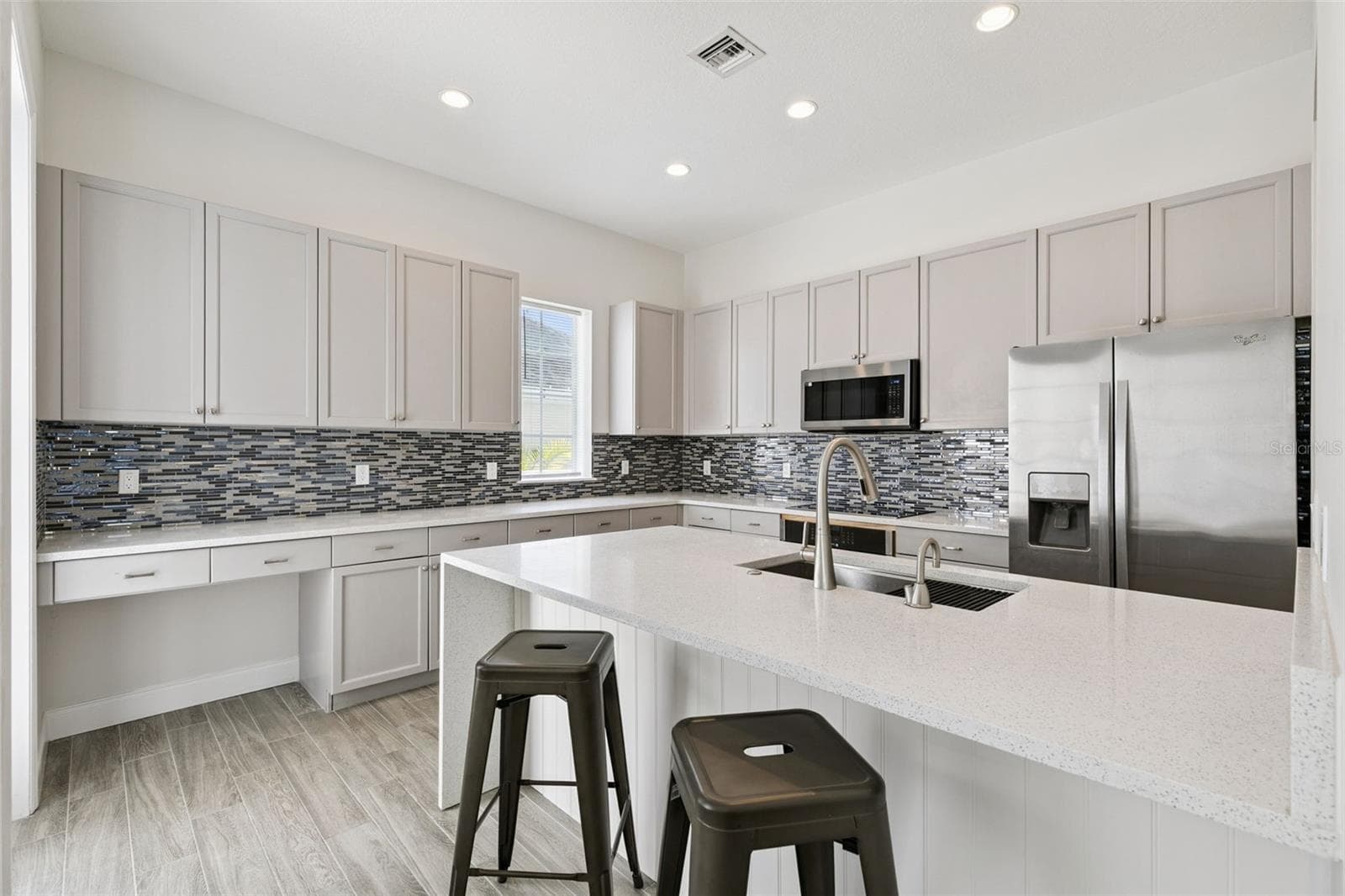 Townhouse at 319 CELEBRATION BLVD, CELEBRATION, photo 17 of 64