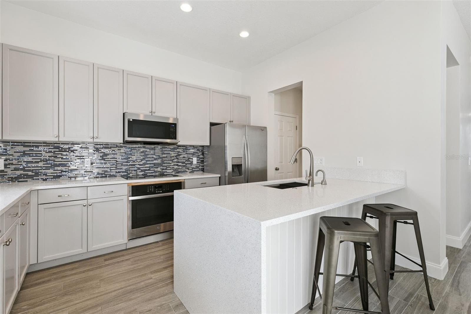 Townhouse at 319 CELEBRATION BLVD, CELEBRATION, photo 18 of 64