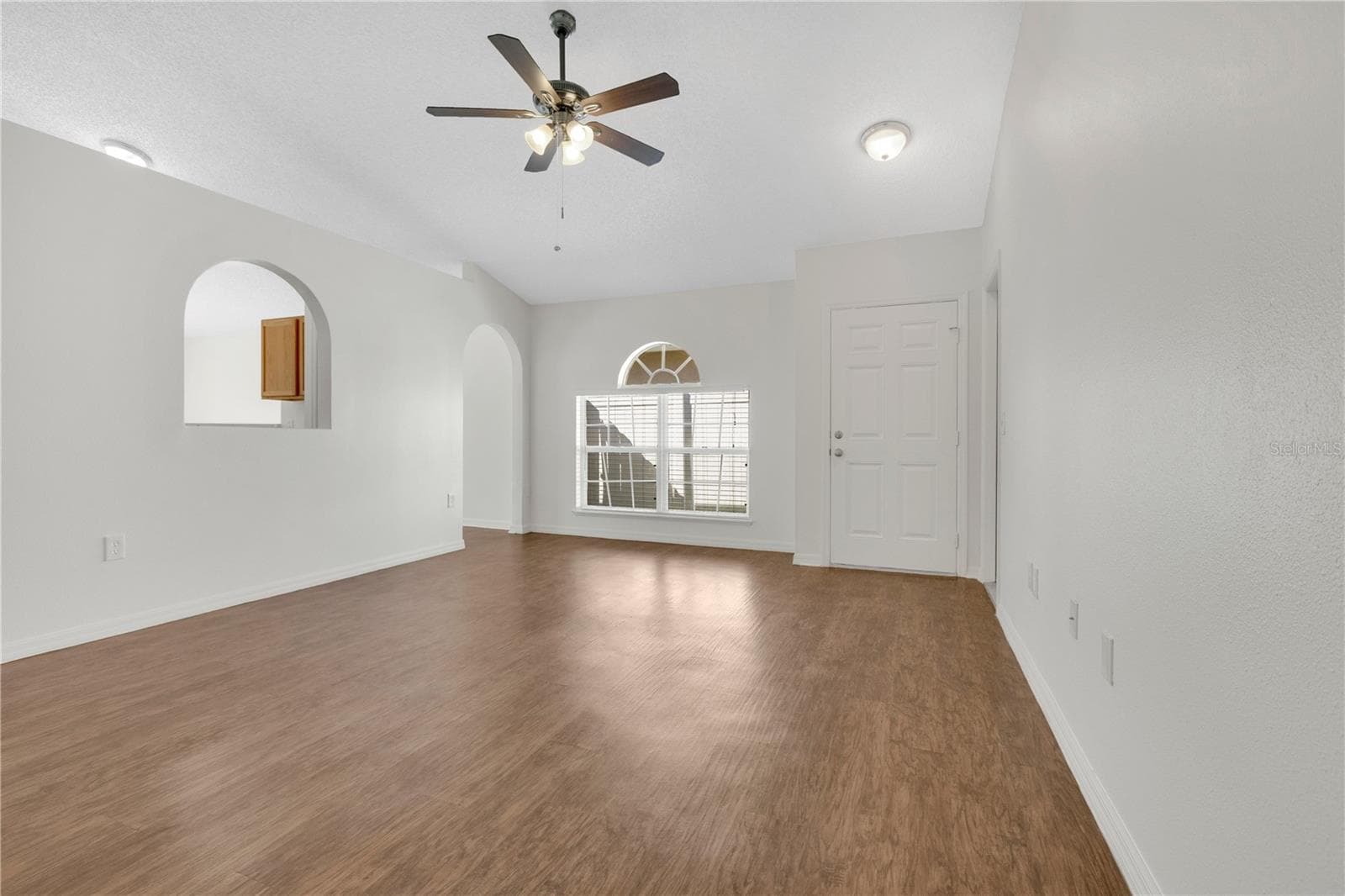 Single Family Residence at 6407 TABOGI TRL, WESLEY CHAPEL, photo 4 of 36