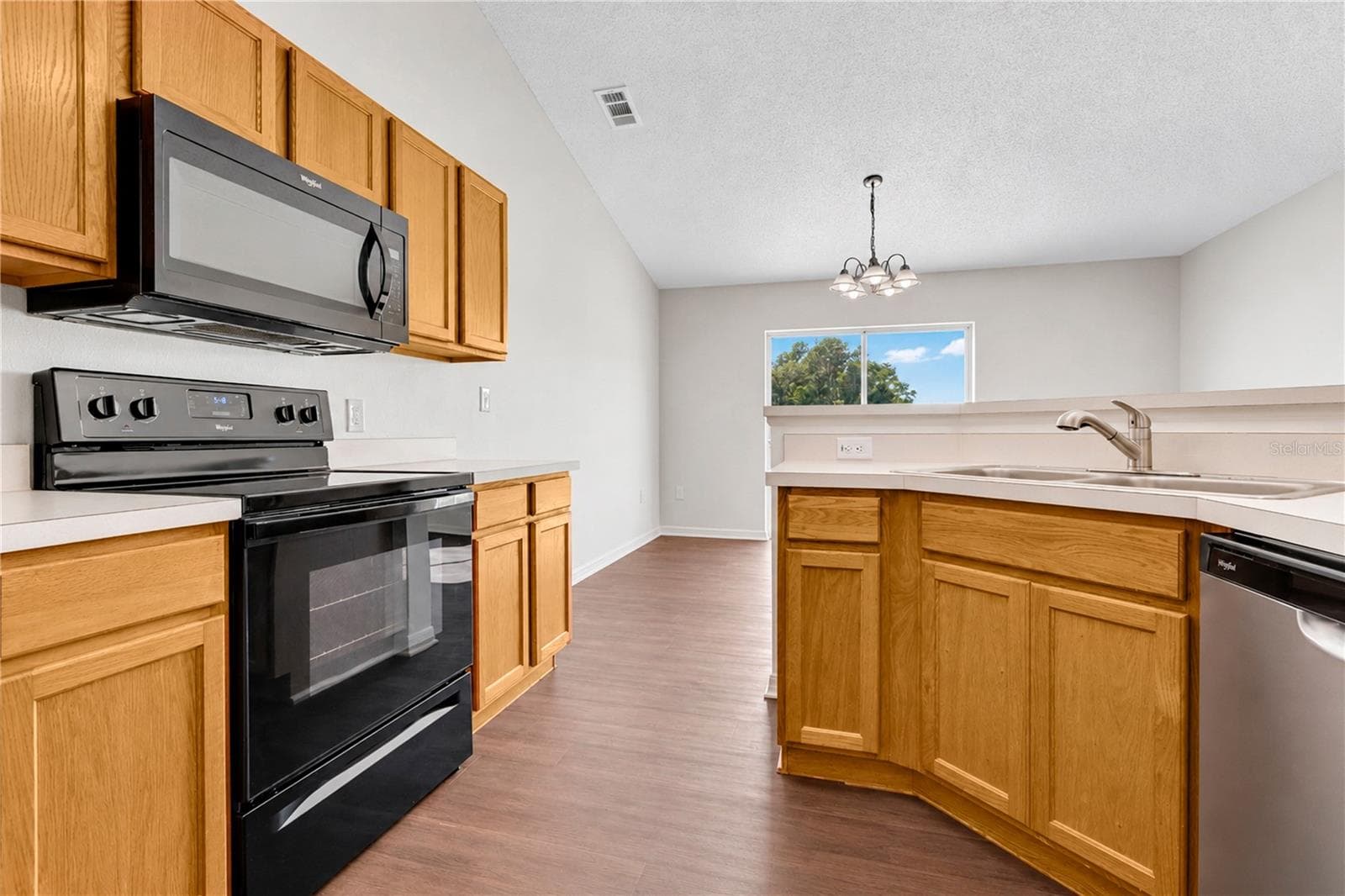 Single Family Residence at 6407 TABOGI TRL, WESLEY CHAPEL, photo 11 of 36