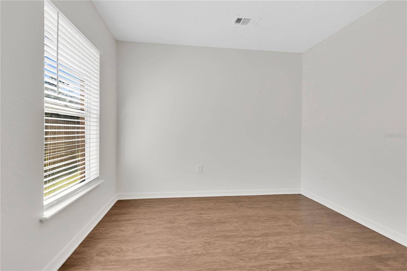 Single Family Residence at 6407 TABOGI TRL, WESLEY CHAPEL, photo 18 of 36