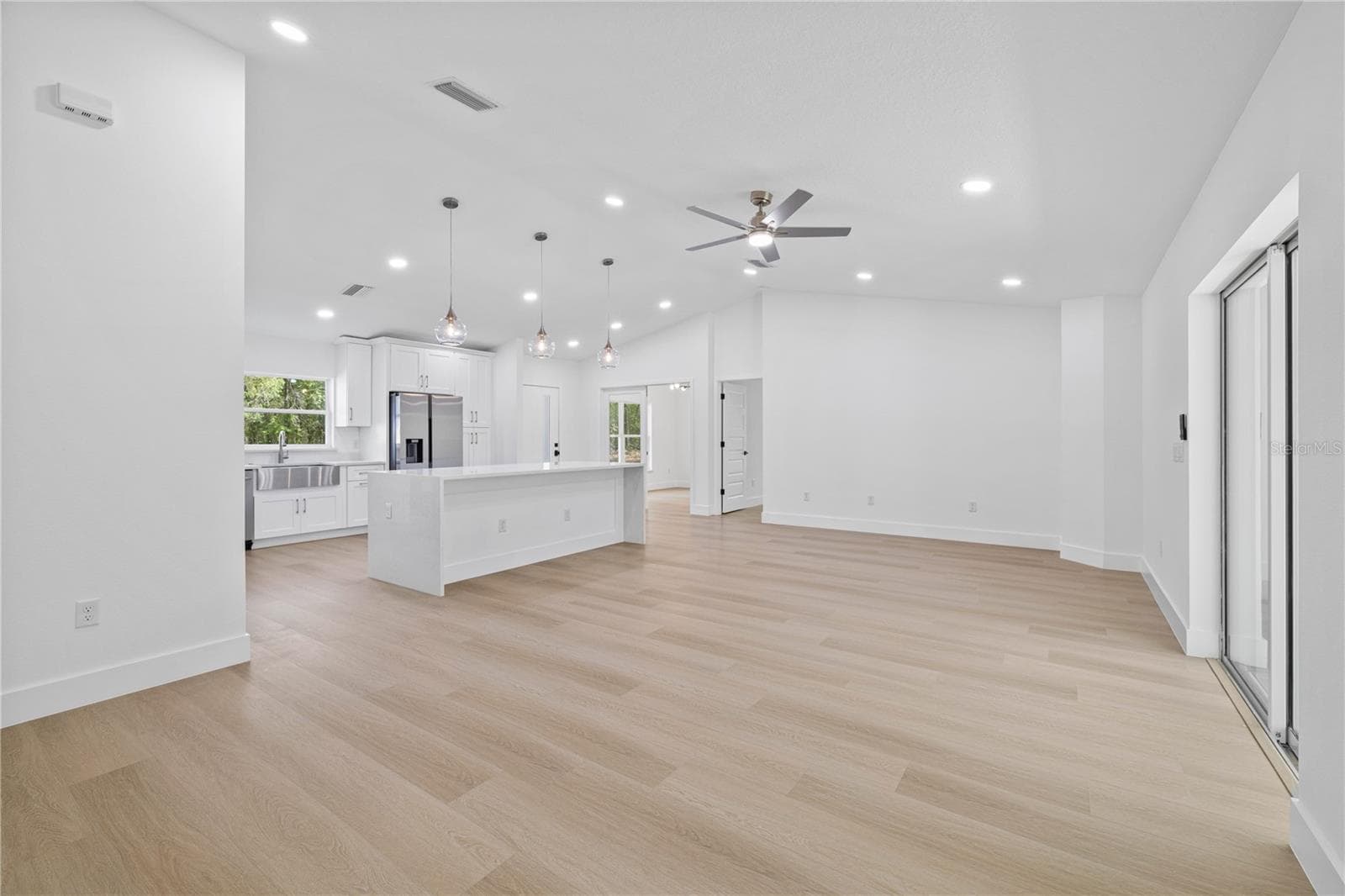 Single Family Residence at 221 W BRIMSON PL, CITRUS SPRINGS, photo 10 of 38
