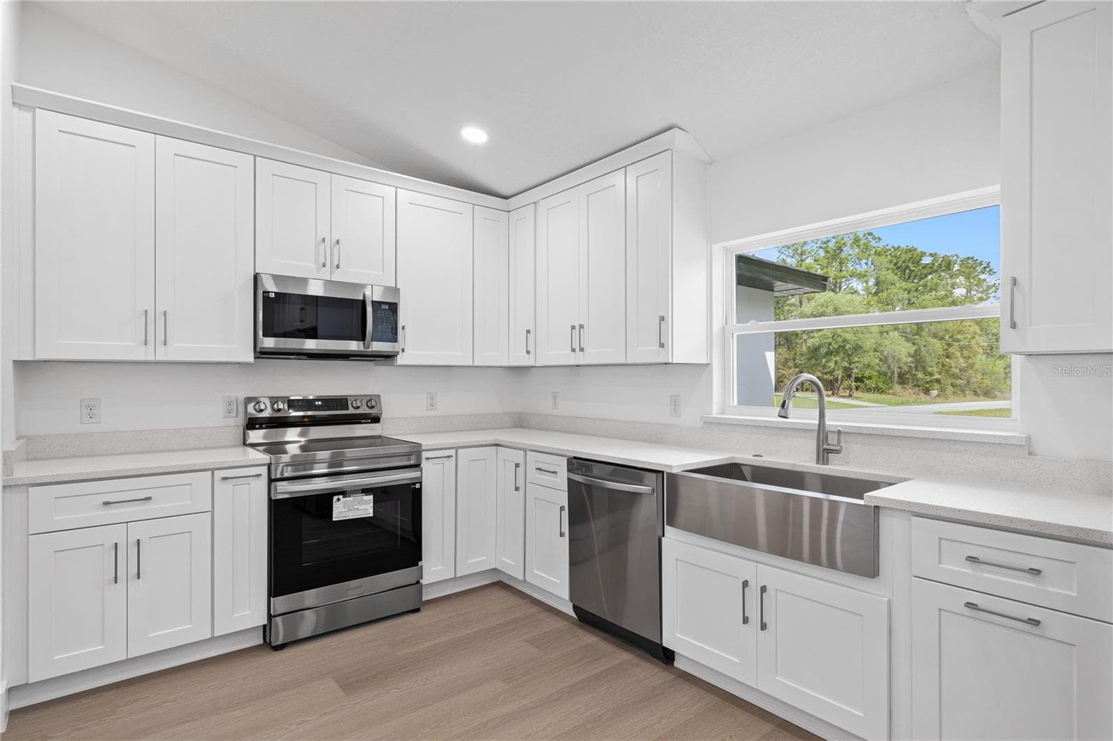 Single Family Residence at 221 W BRIMSON PL, CITRUS SPRINGS, photo 12 of 38