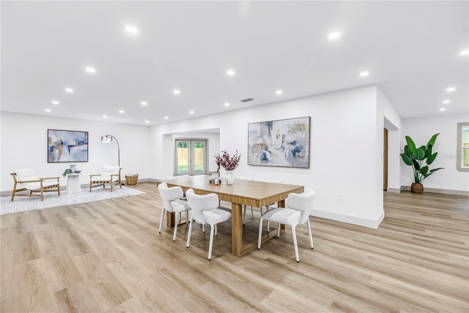 Single Family Residence at 1116 N RIVERHILLS DR, TEMPLE TERRACE, photo 19 of 68