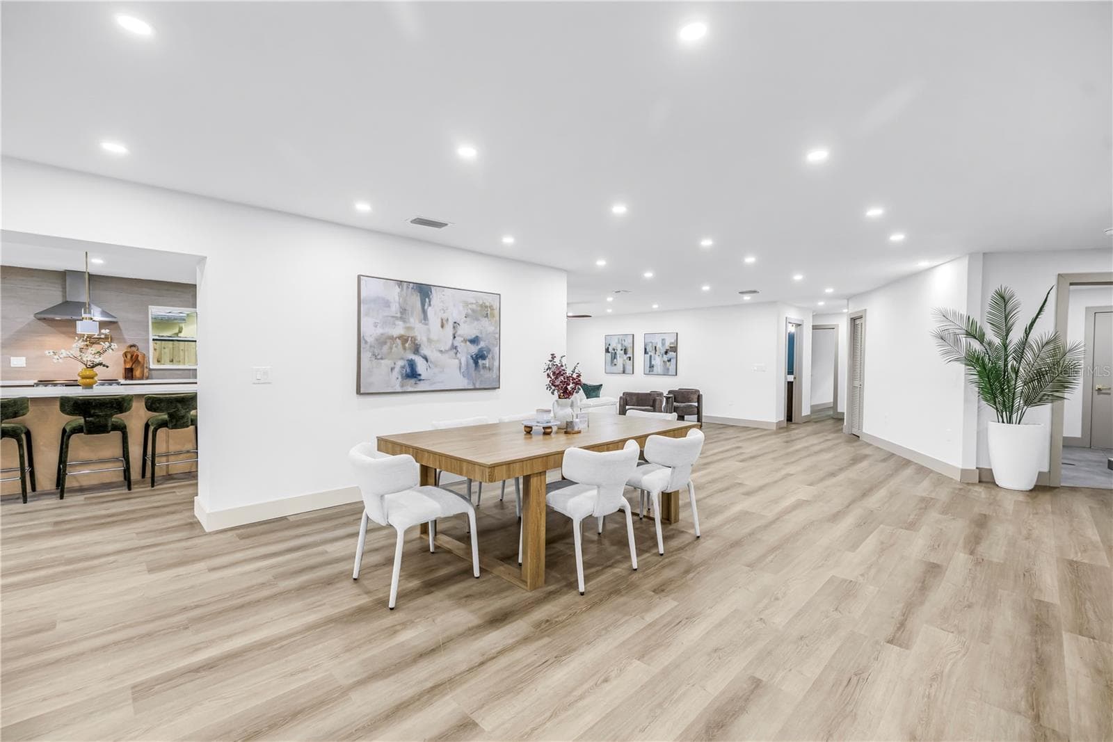 Single Family Residence at 1116 N RIVERHILLS DR, TEMPLE TERRACE, photo 21 of 68
