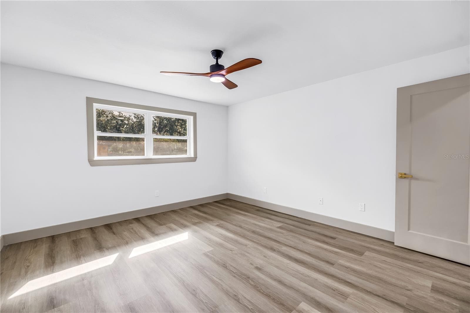 Single Family Residence at 1116 N RIVERHILLS DR, TEMPLE TERRACE, photo 35 of 68