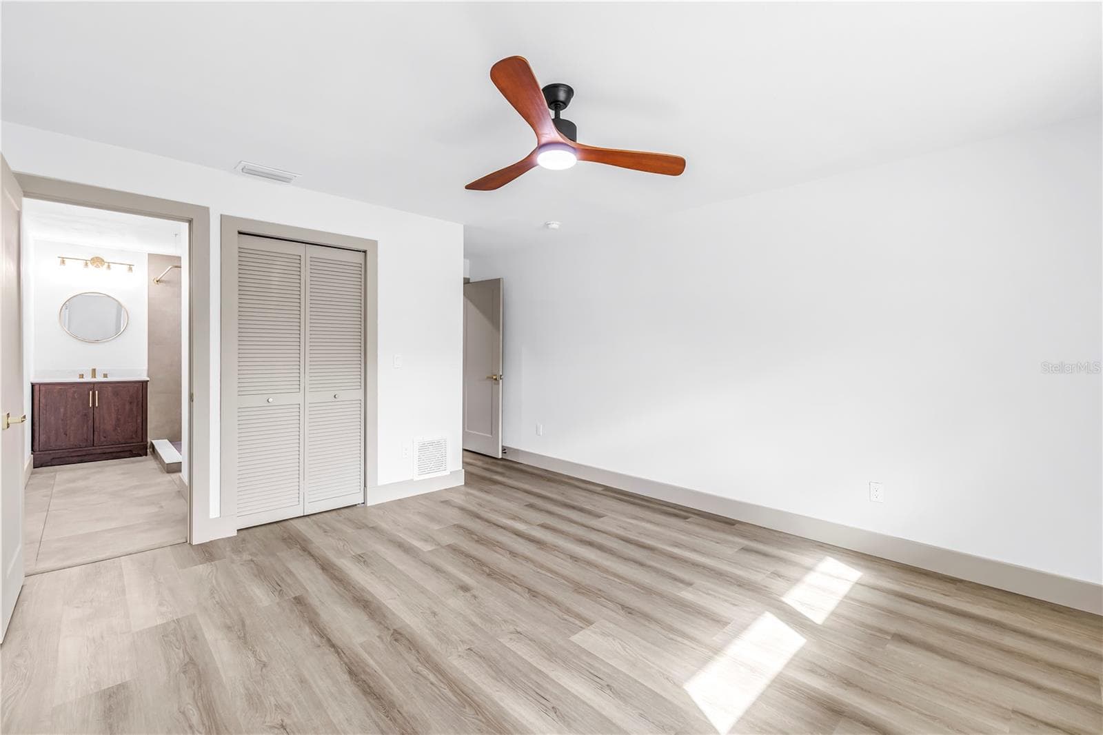 Single Family Residence at 1116 N RIVERHILLS DR, TEMPLE TERRACE, photo 37 of 68