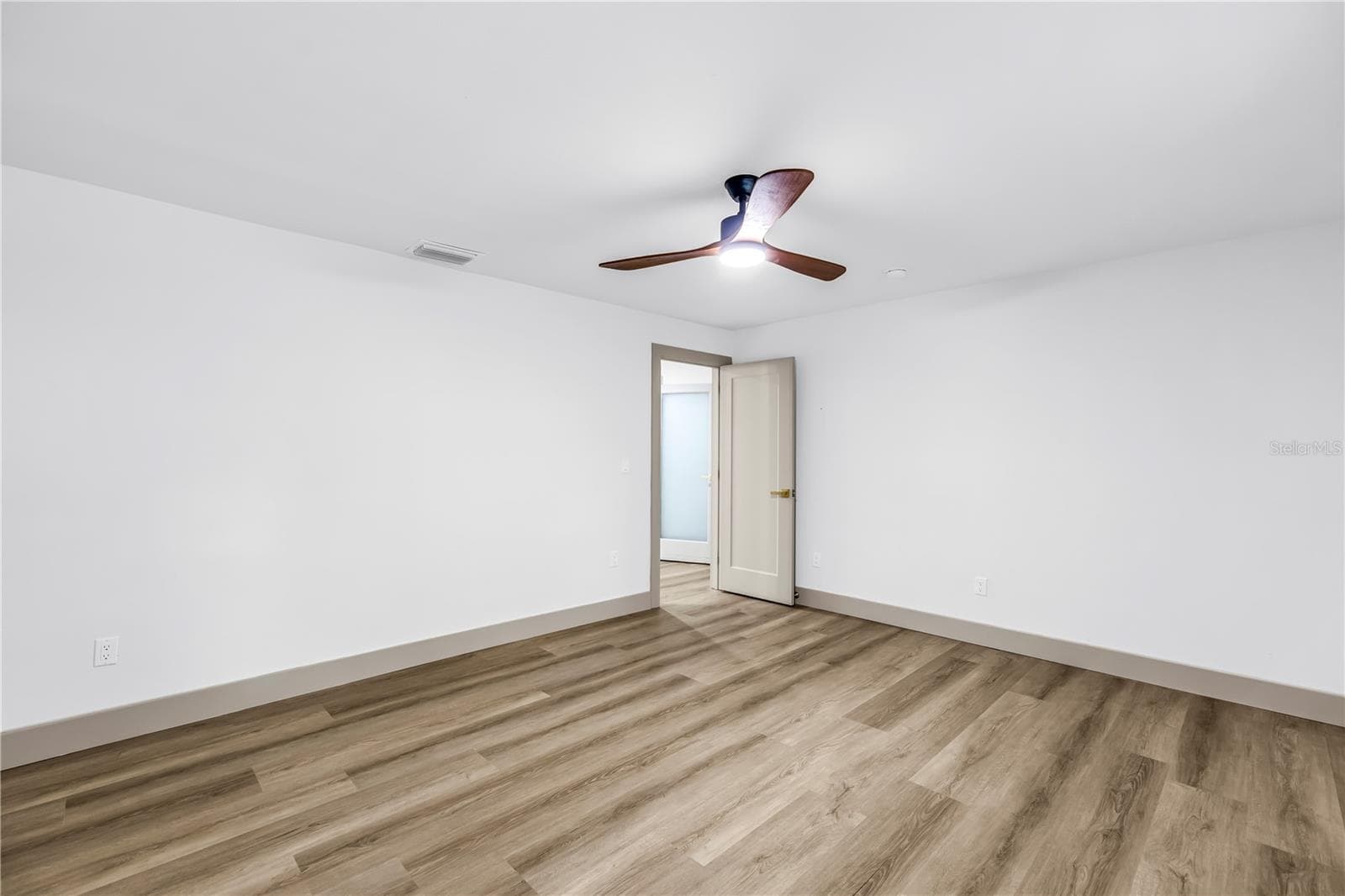 Single Family Residence at 1116 N RIVERHILLS DR, TEMPLE TERRACE, photo 47 of 68