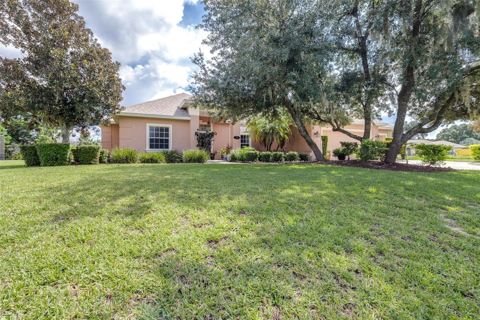 Single Family Residence at 2713 ISLAND DR, SEBRING, photo 2 of 62