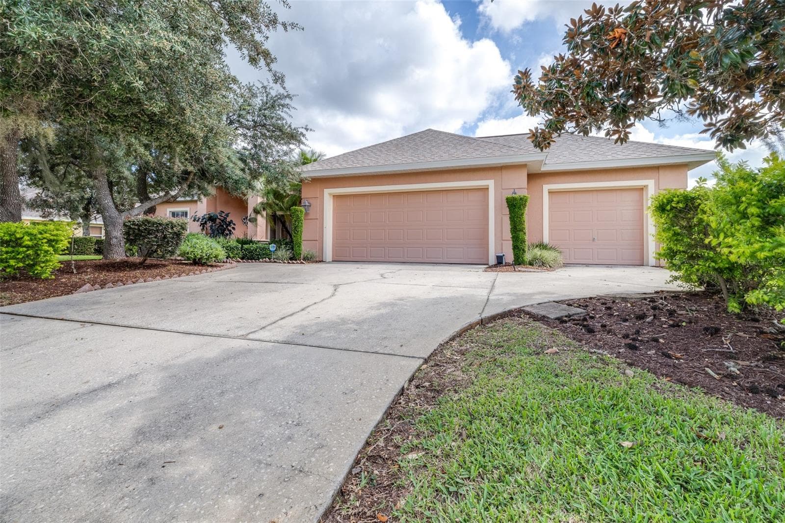 Single Family Residence at 2713 ISLAND DR, SEBRING, photo 3 of 62