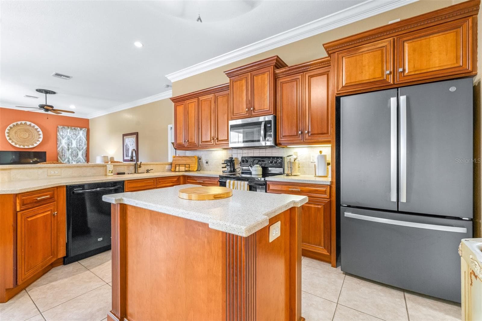 Single Family Residence at 2713 ISLAND DR, SEBRING, photo 14 of 62