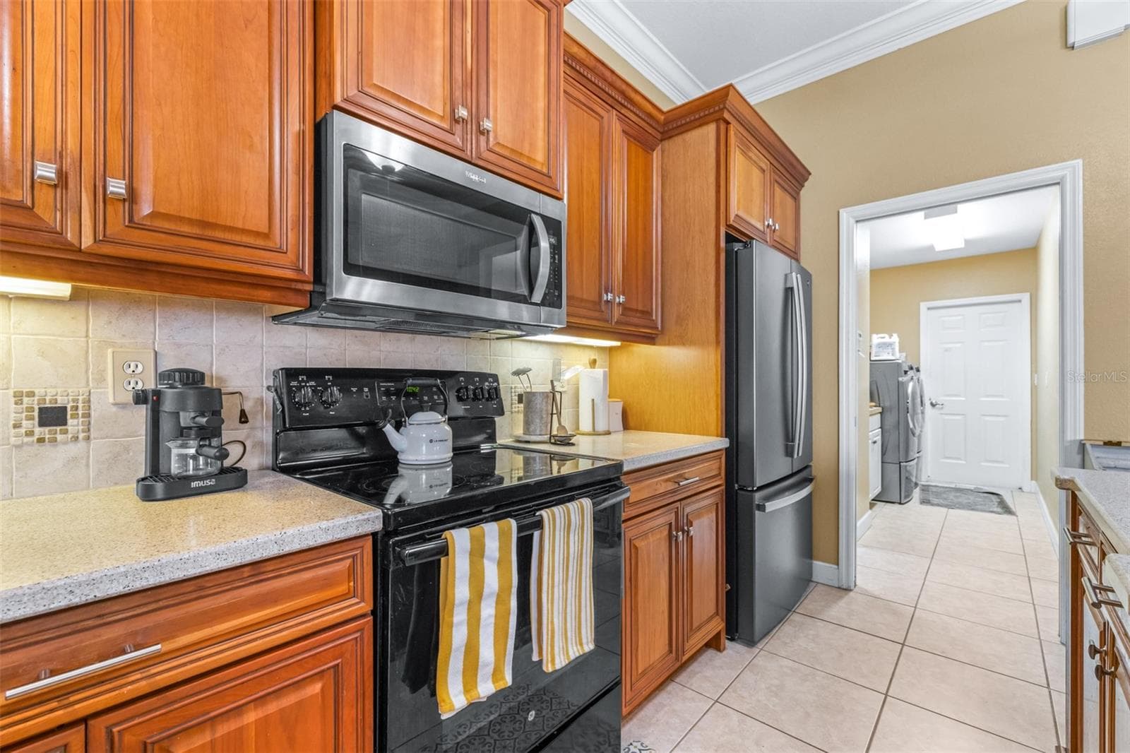 Single Family Residence at 2713 ISLAND DR, SEBRING, photo 18 of 62
