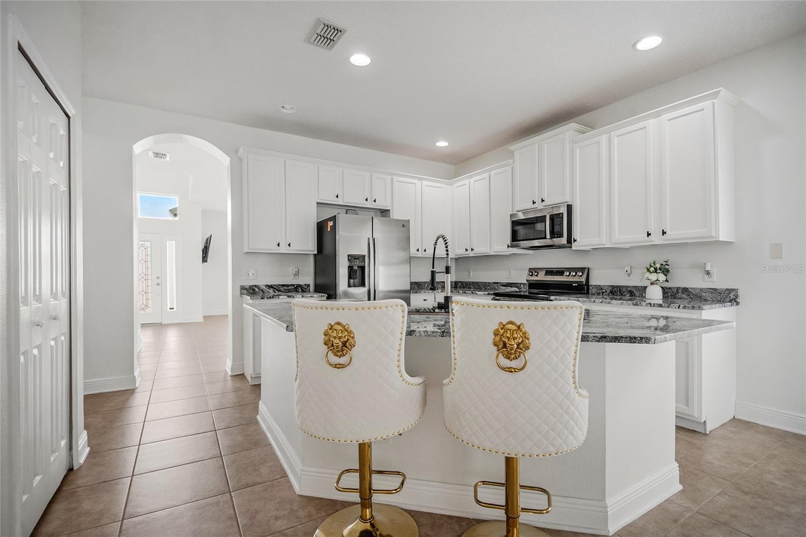 Single Family Residence at 9973 CYPRESS KNEE CIR, ORLANDO, photo 11 of 41