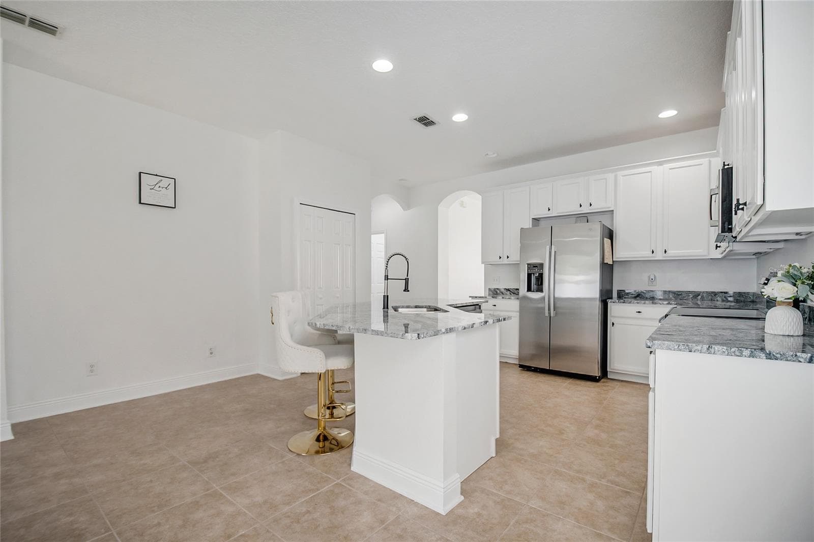 Single Family Residence at 9973 CYPRESS KNEE CIR, ORLANDO, photo 16 of 41