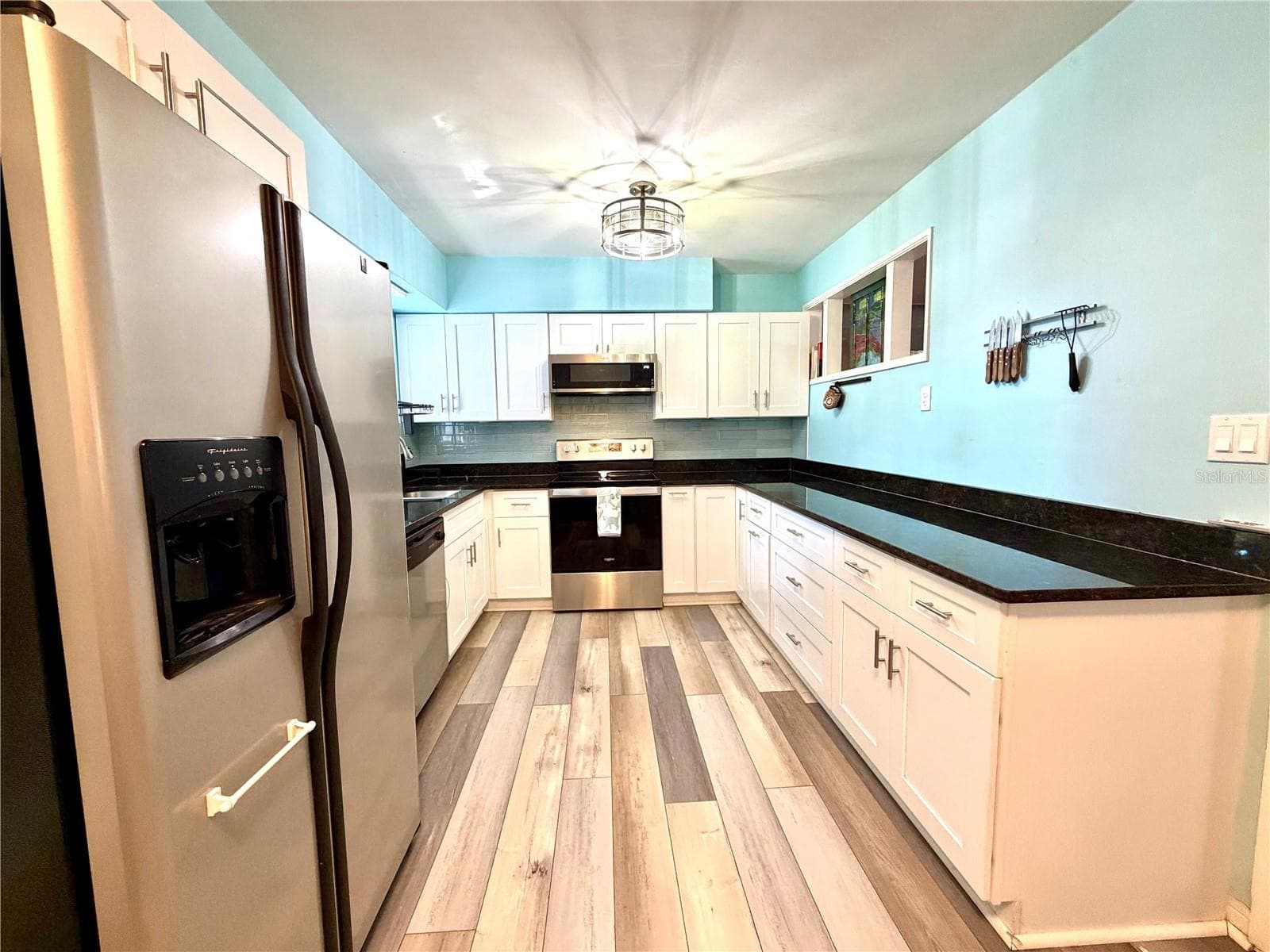 Single Family Residence at 644 63RD AVE S, ST PETERSBURG, photo 12 of 35