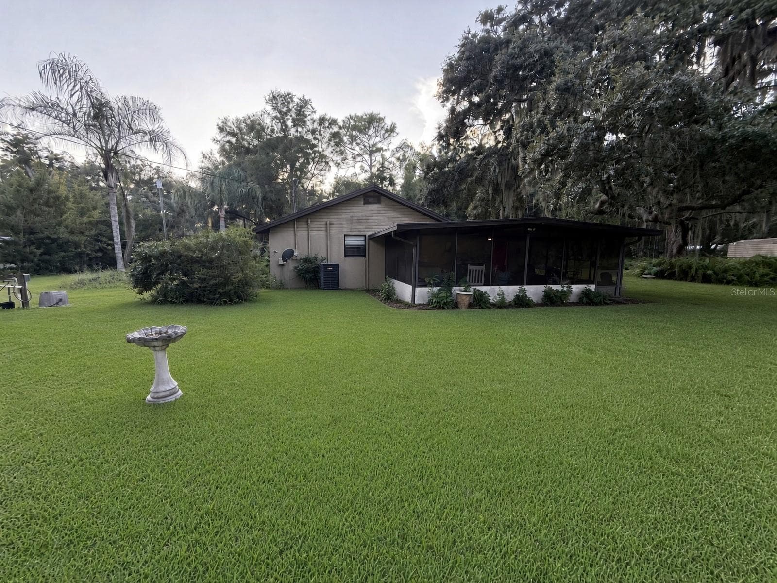 Single Family Residence at 21145 EVERGREEN CT, MOUNT DORA, photo 15 of 38