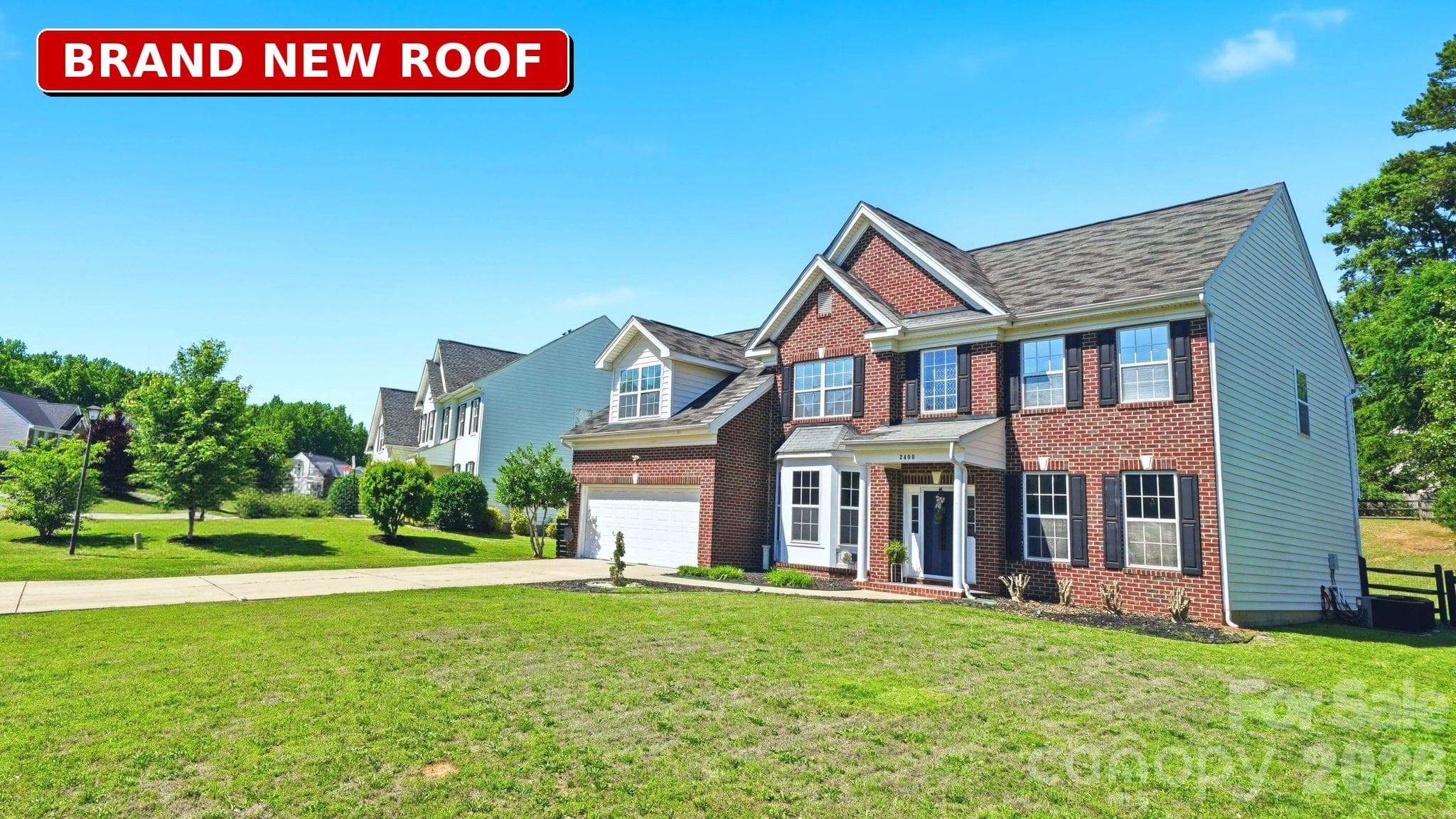 Single Family Residence at 2480 N Legacy Park Boulevard, Fort Mill, photo 5 of 42