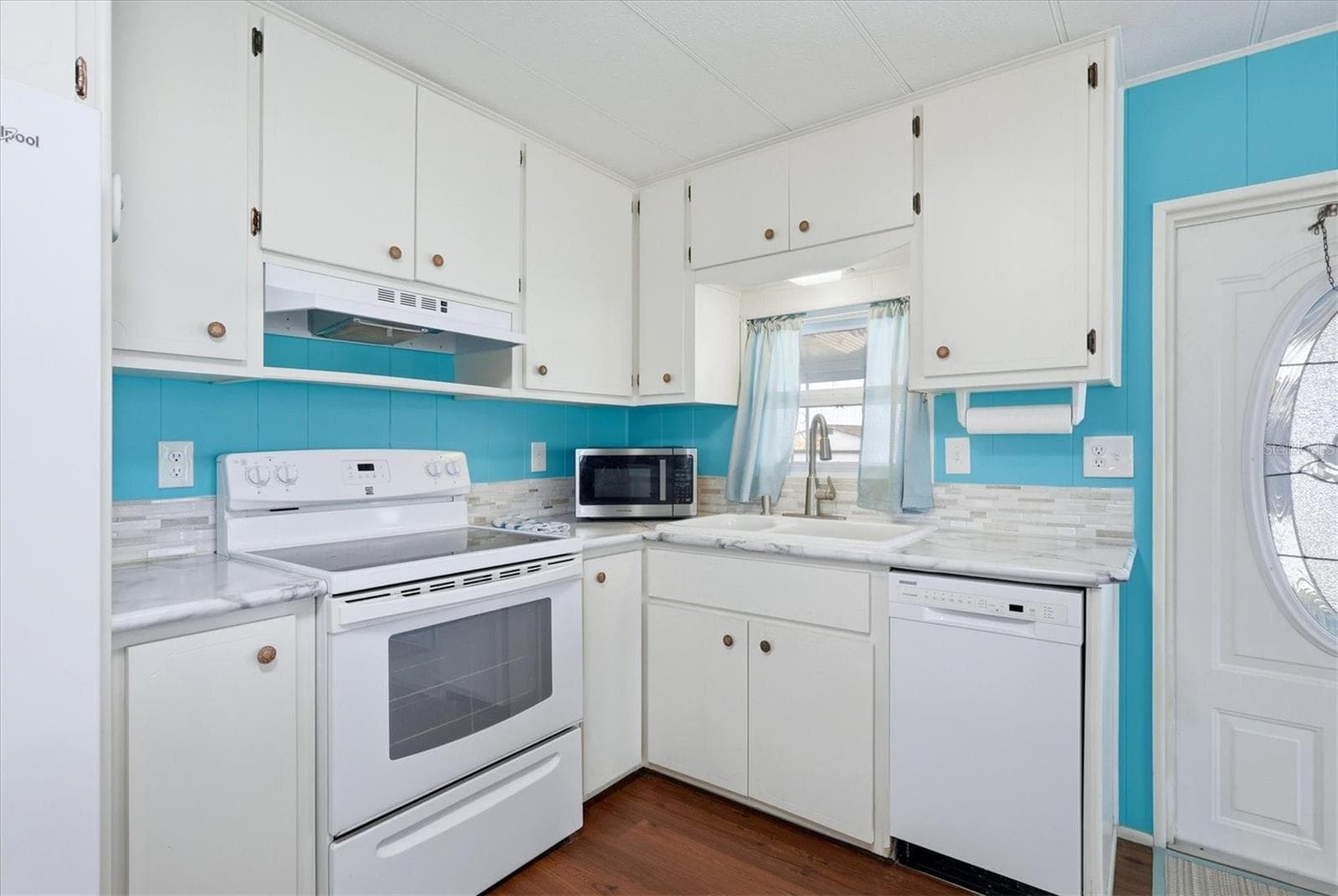 Kitchen - 1003 45TH AVENUE DR E, ELLENTON