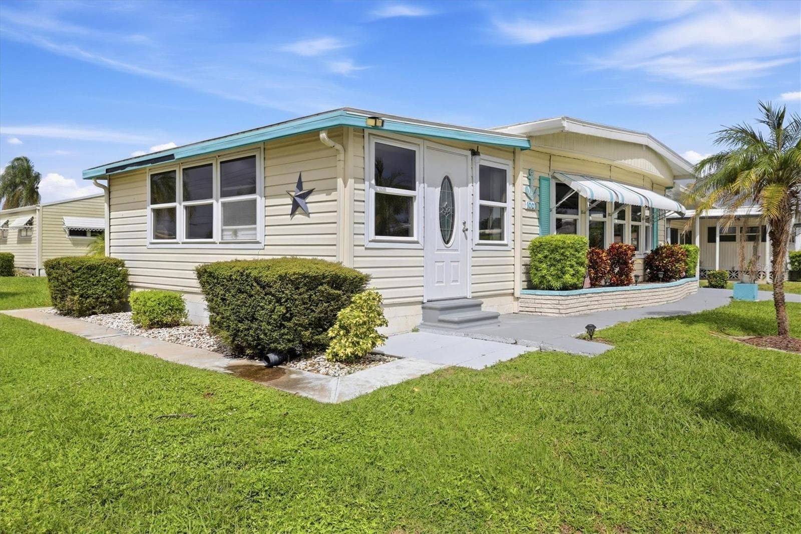 Exterior Front side view - 1003 45TH AVENUE DR E, ELLENTON