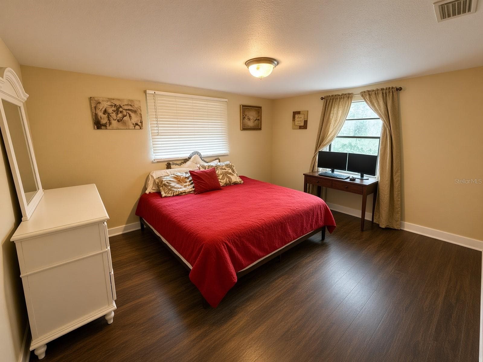 Single Family Residence at 21145 EVERGREEN CT, MOUNT DORA, photo 4 of 38