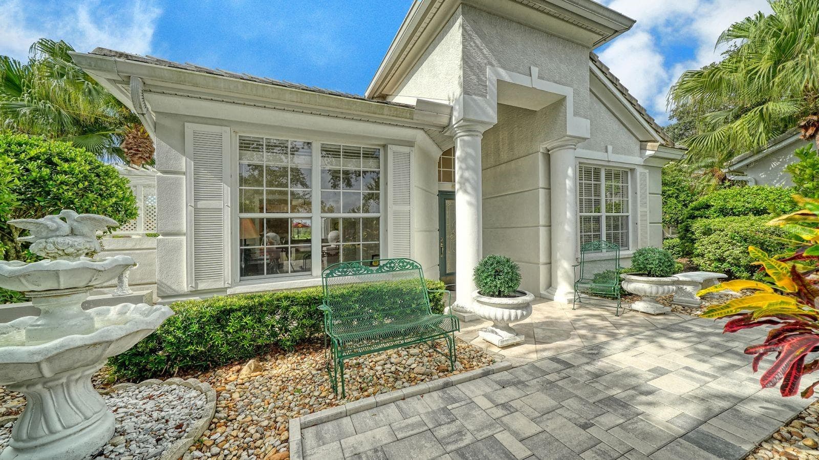 Single Family Residence at 7126 KENSINGTON CT, UNIVERSITY PARK, photo 3 of 53
