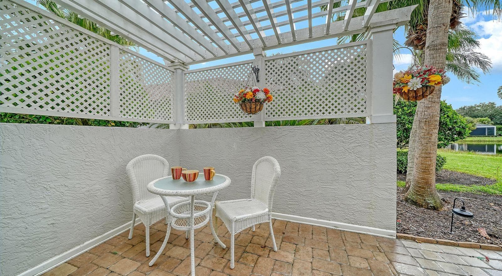 Single Family Residence at 7126 KENSINGTON CT, UNIVERSITY PARK, photo 25 of 53