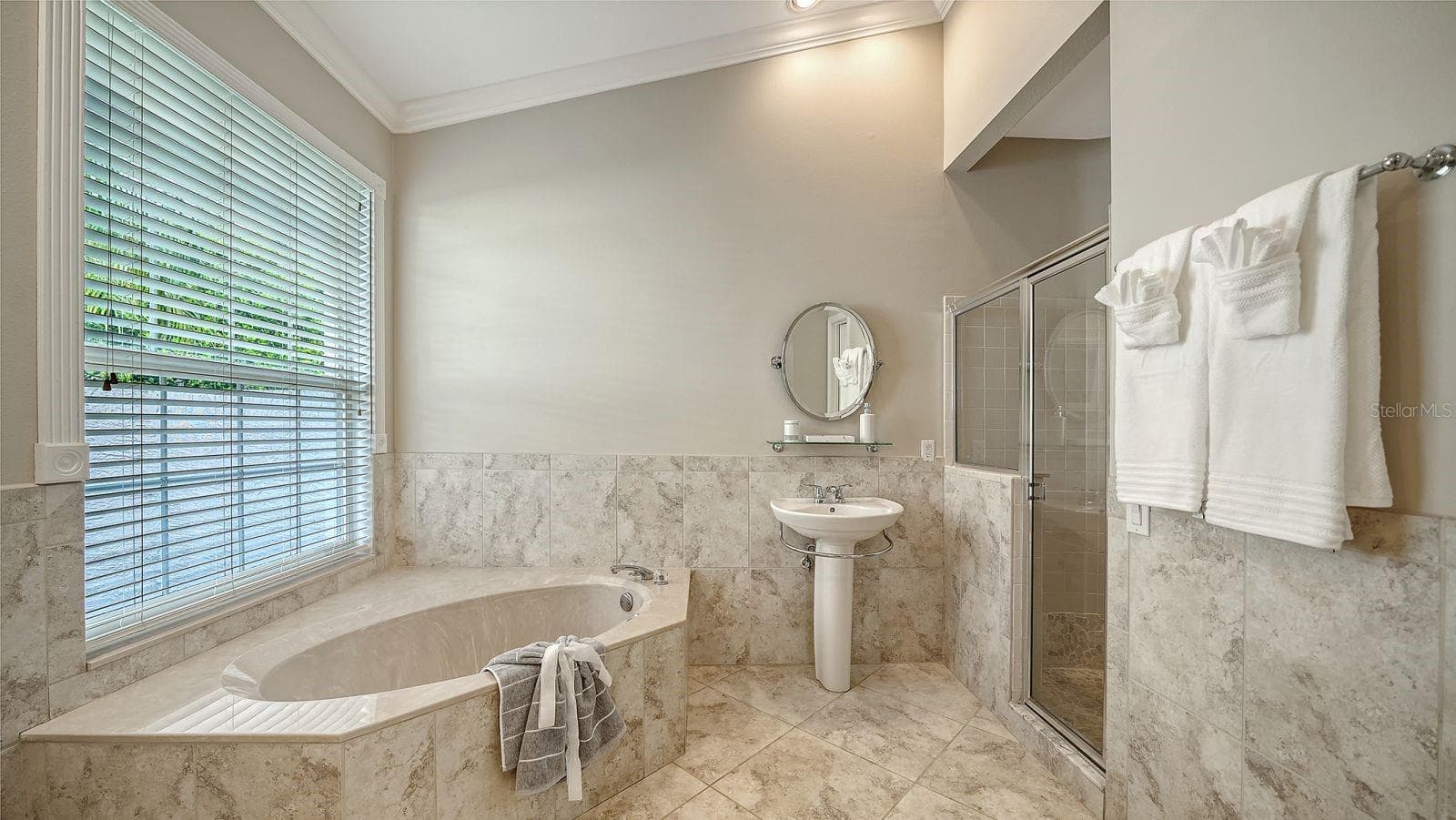Single Family Residence at 7126 KENSINGTON CT, UNIVERSITY PARK, photo 31 of 53
