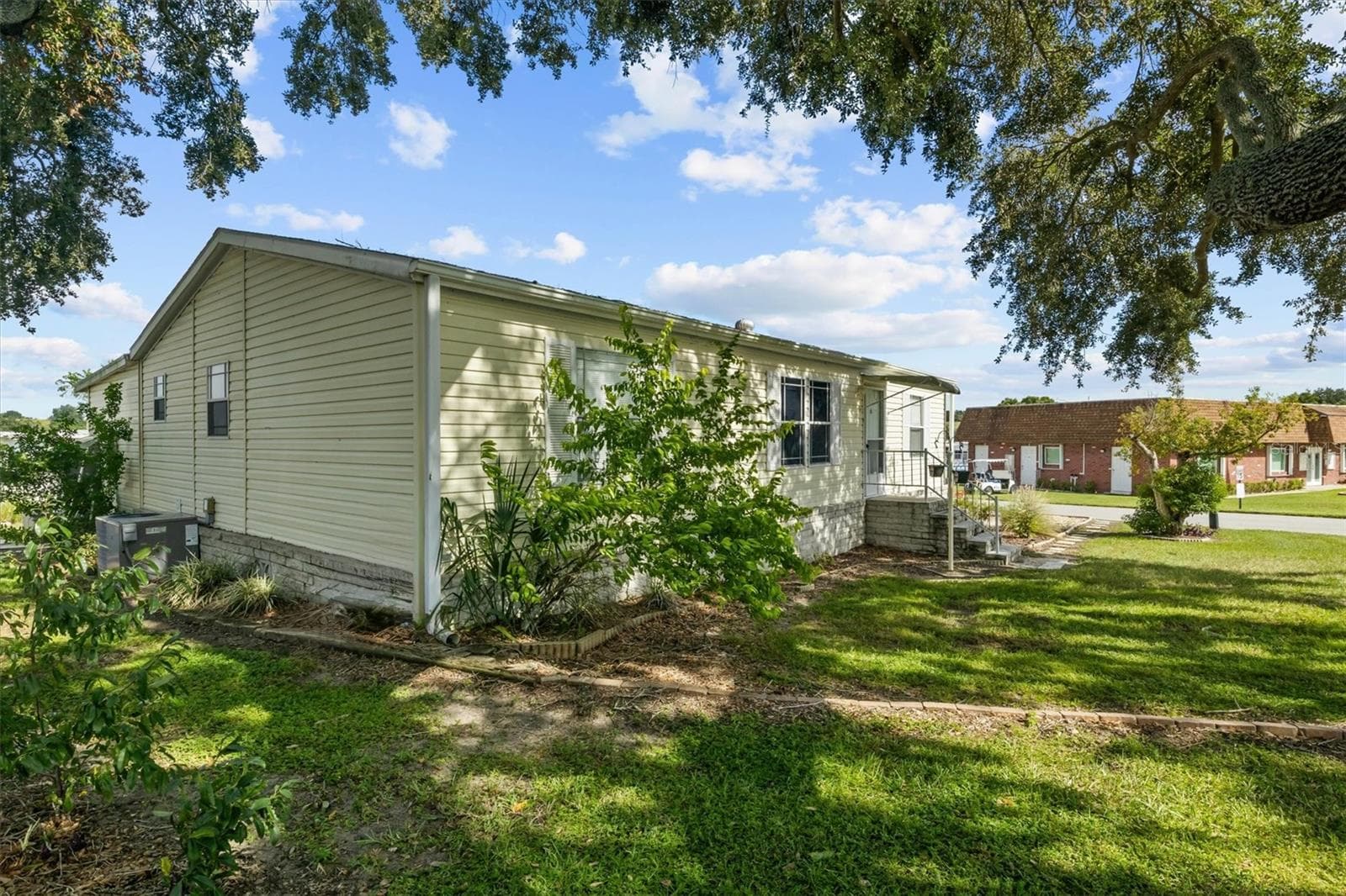 Exterior - 103 CHERRYWOOD DR, LAKE WALES