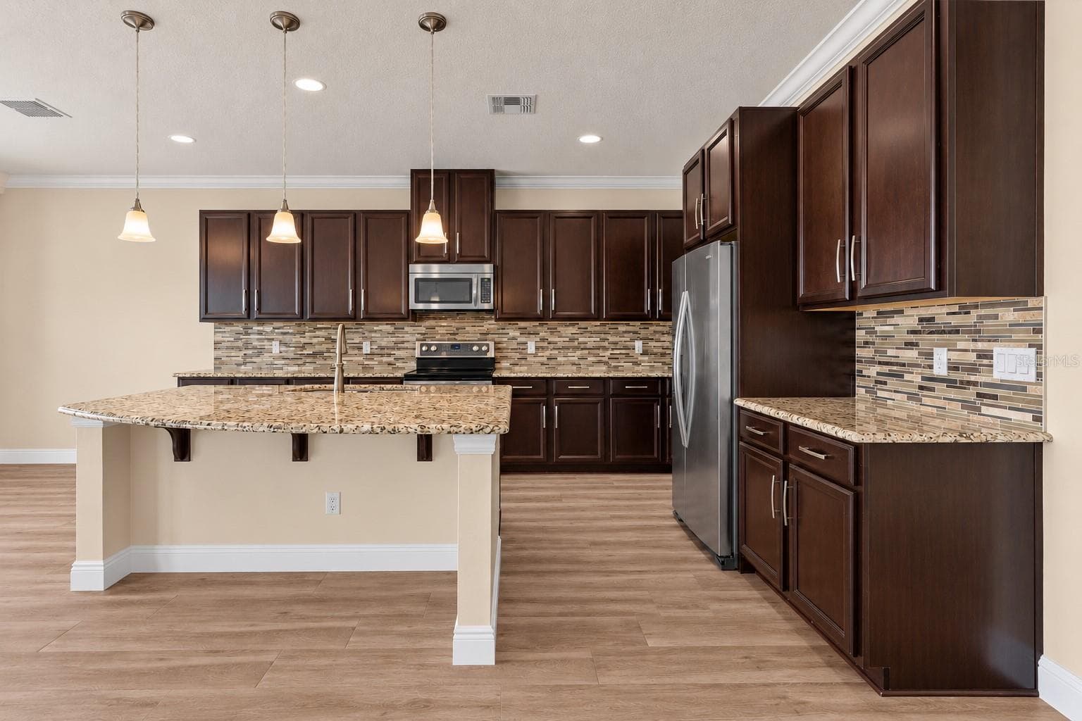 Single Family Residence at 3611 MT VERNON WAY, KISSIMMEE, photo 11 of 65