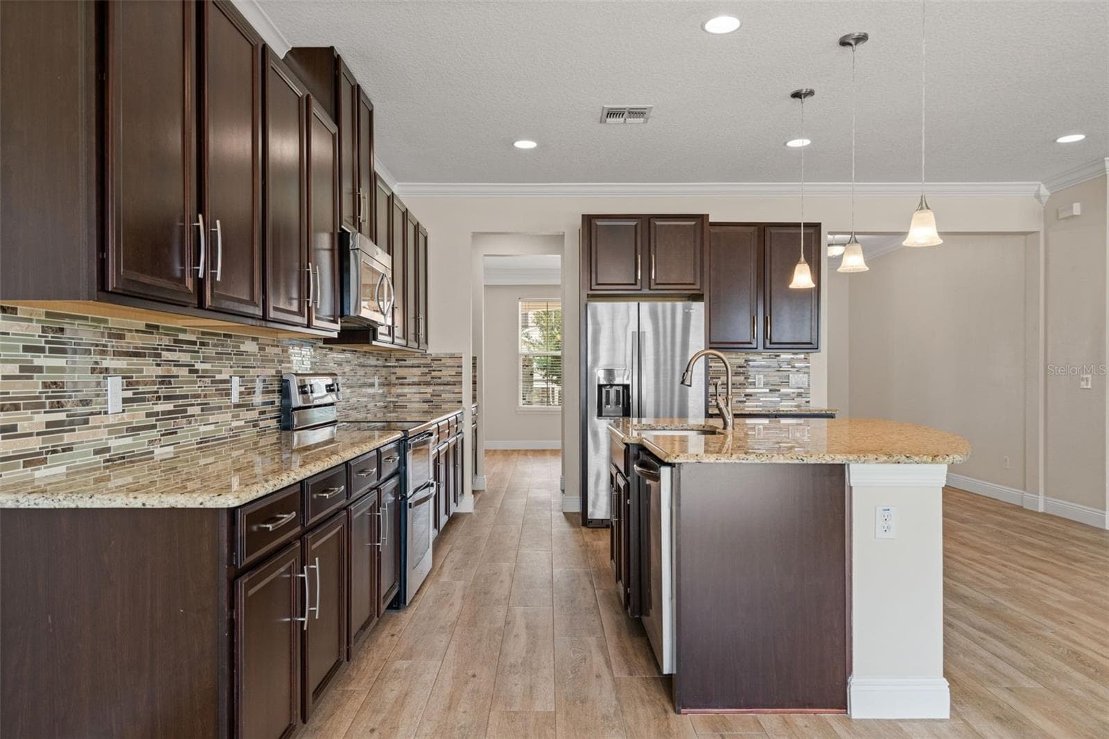 Single Family Residence at 3611 MT VERNON WAY, KISSIMMEE, photo 14 of 65