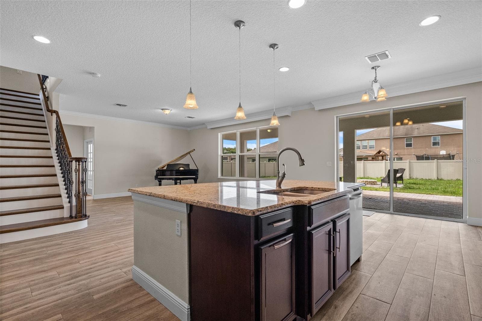 Single Family Residence at 3611 MT VERNON WAY, KISSIMMEE, photo 15 of 65
