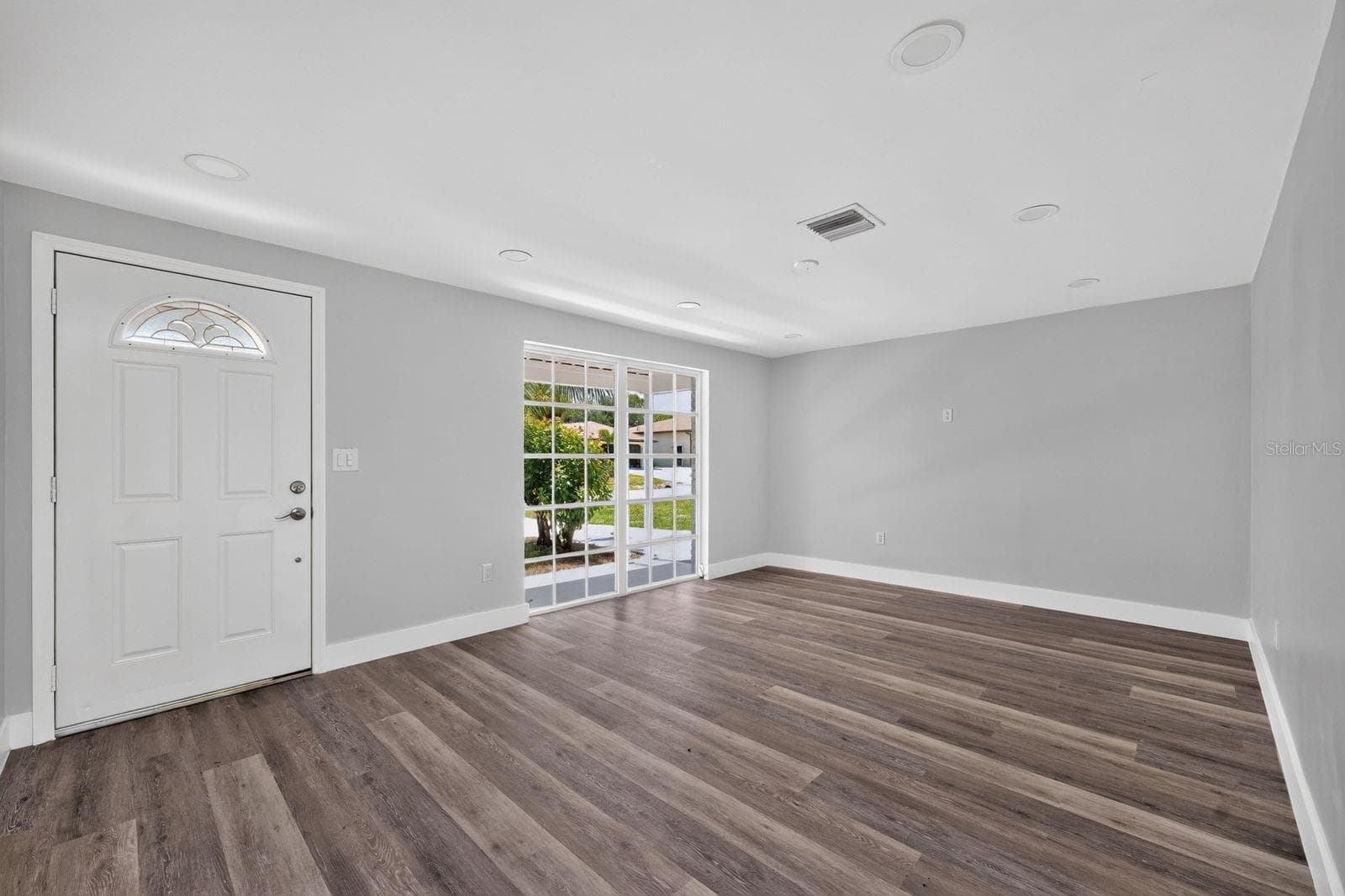 Single Family Residence at 18321 WOLBRETTE CIR, PORT CHARLOTTE, photo 9 of 84