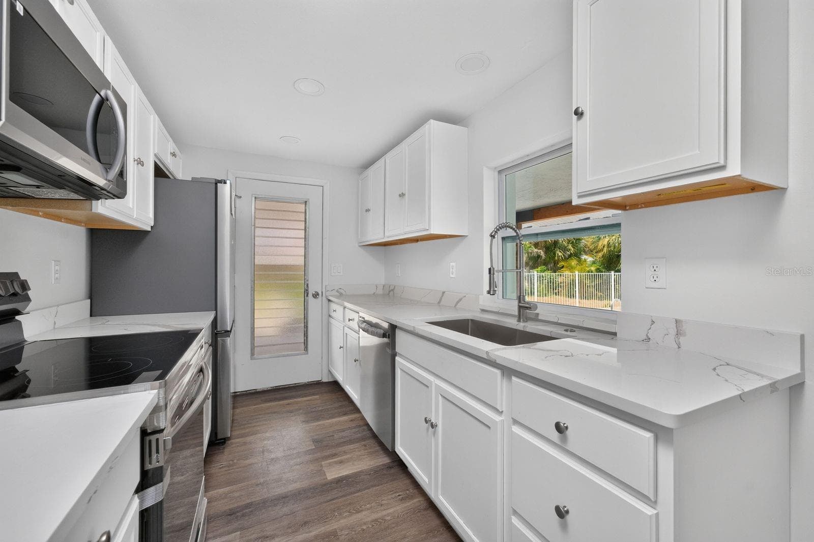 Single Family Residence at 18321 WOLBRETTE CIR, PORT CHARLOTTE, photo 13 of 84