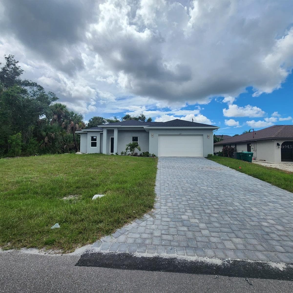 Single Family Residence at 237 EPPINGER DR, PORT CHARLOTTE, photo 4 of 61