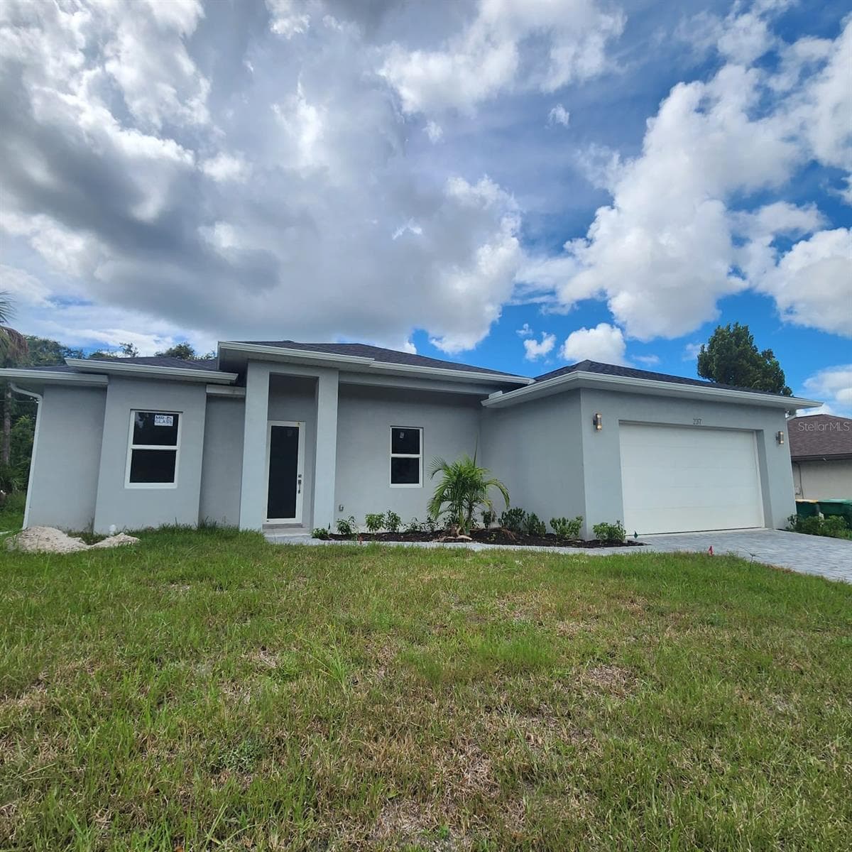 Single Family Residence at 237 EPPINGER DR, PORT CHARLOTTE, photo 5 of 61