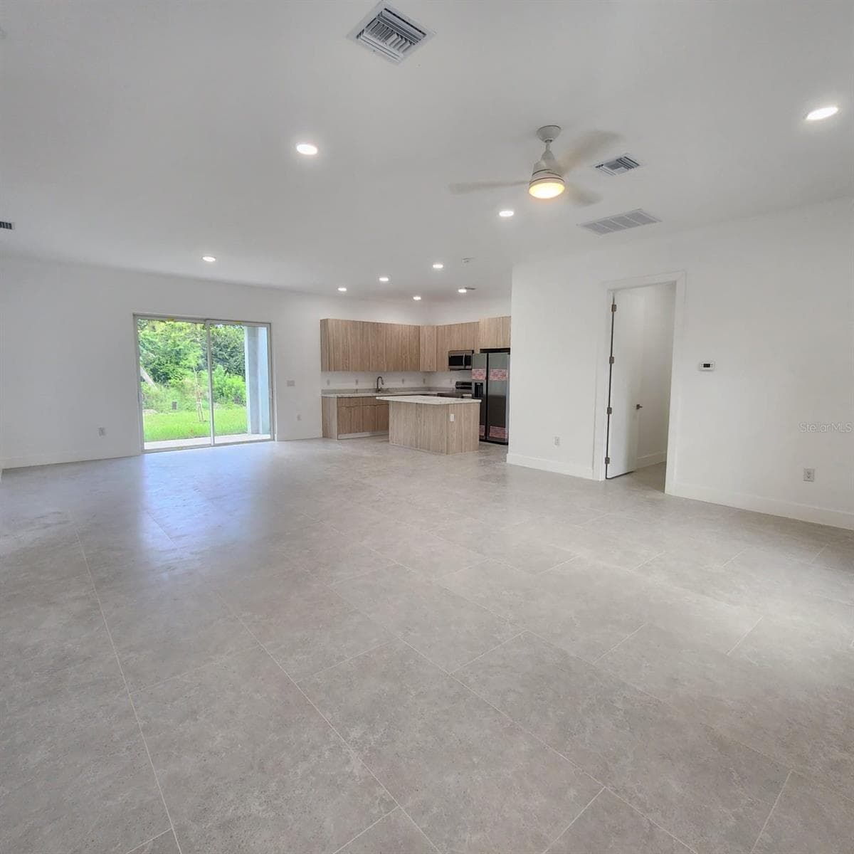 Single Family Residence at 237 EPPINGER DR, PORT CHARLOTTE, photo 34 of 61
