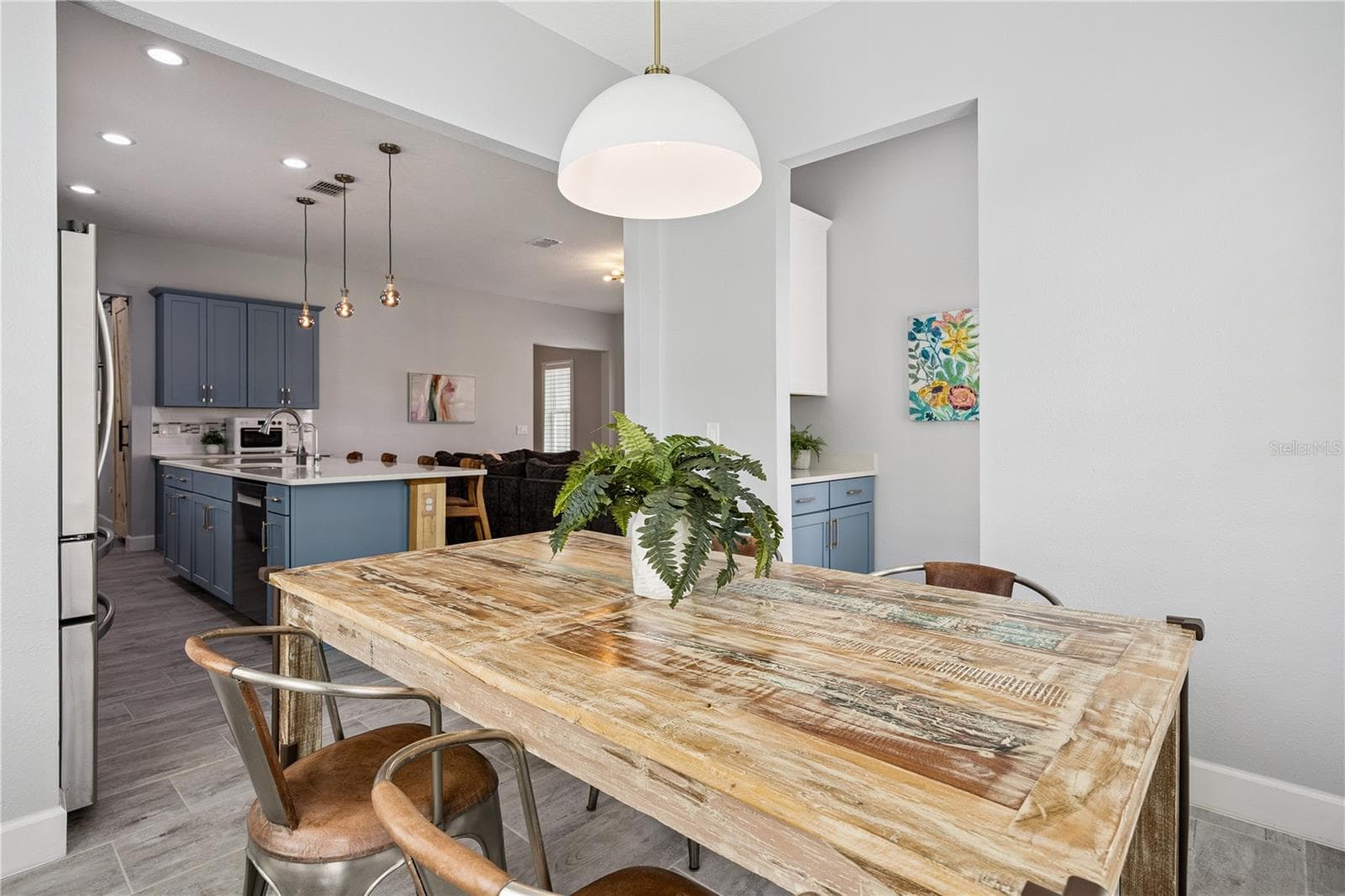 Single Family Residence at 1021 HUNTSPOINT ST, WINTER GARDEN, photo 10 of 70