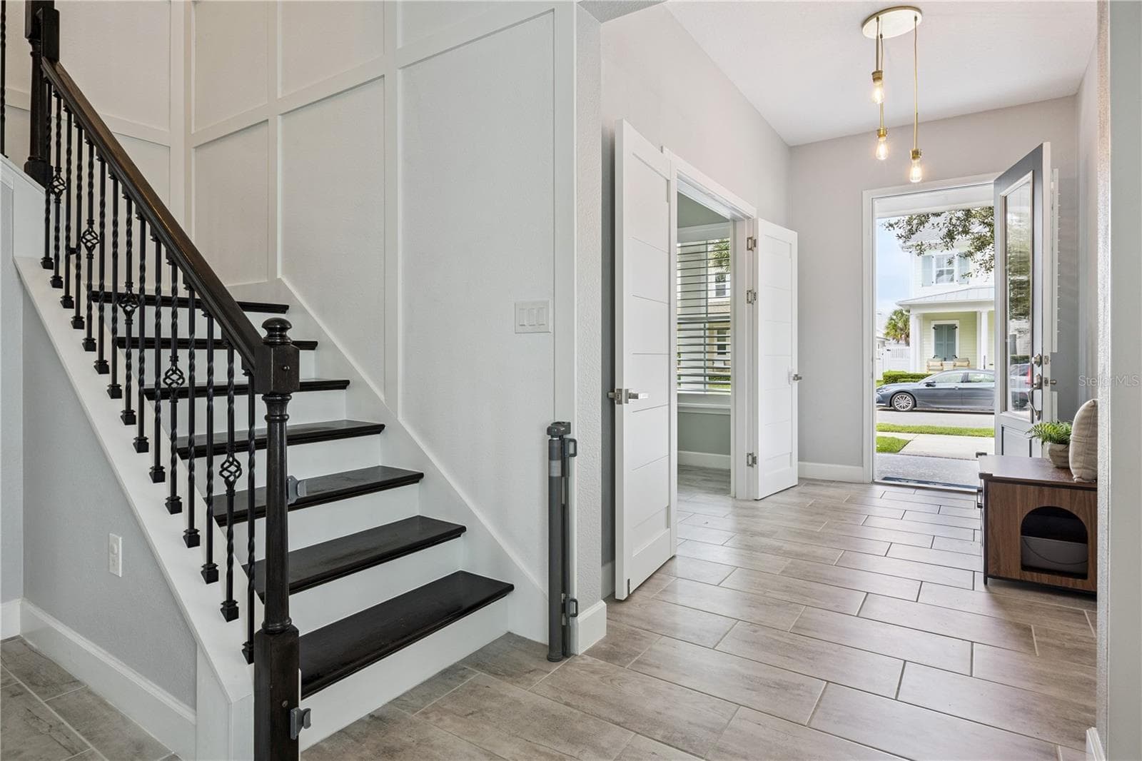 Single Family Residence at 1021 HUNTSPOINT ST, WINTER GARDEN, photo 33 of 70