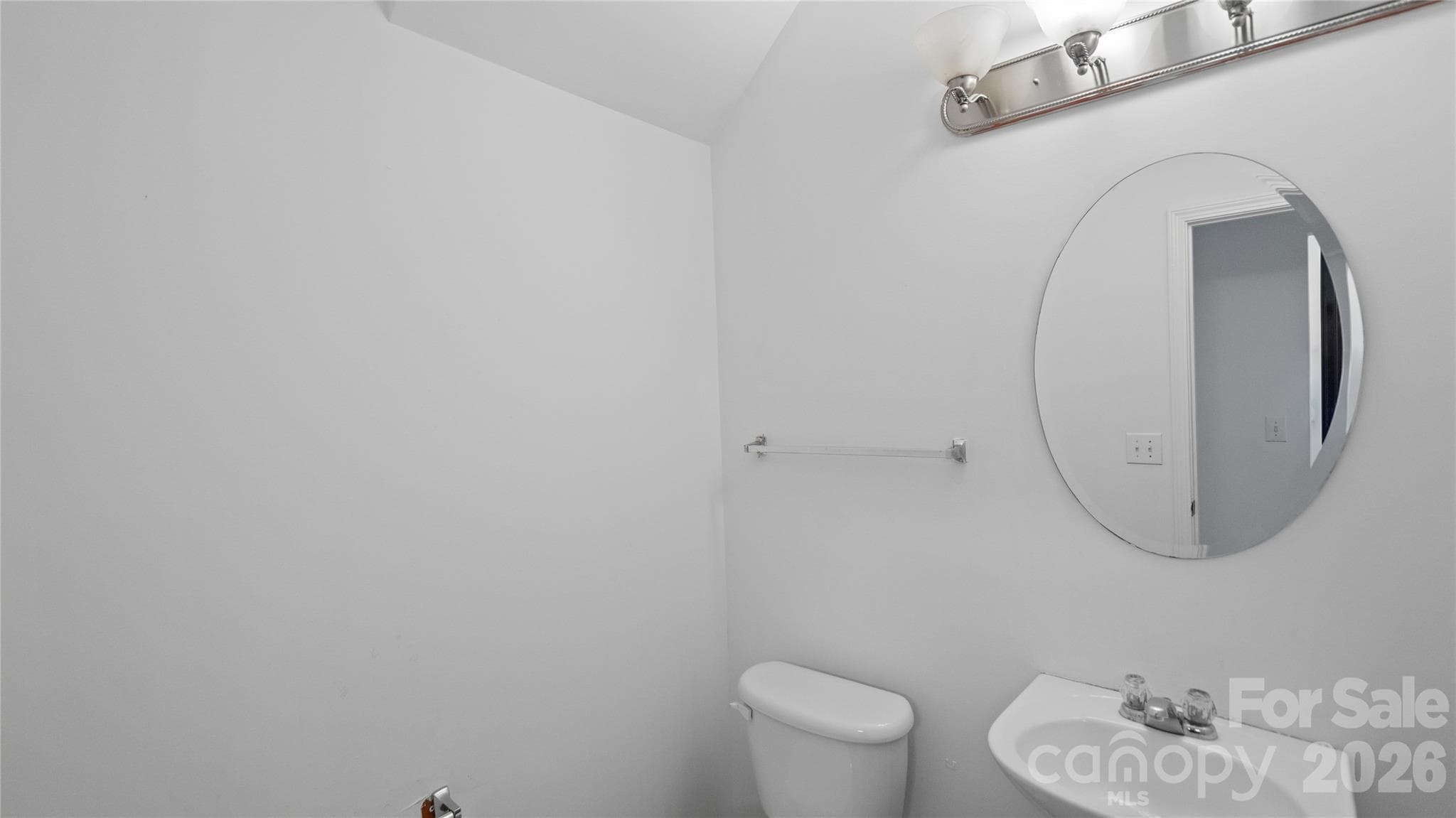 Townhouse at 2859 Summergrove Court, Matthews, photo 12 of 40