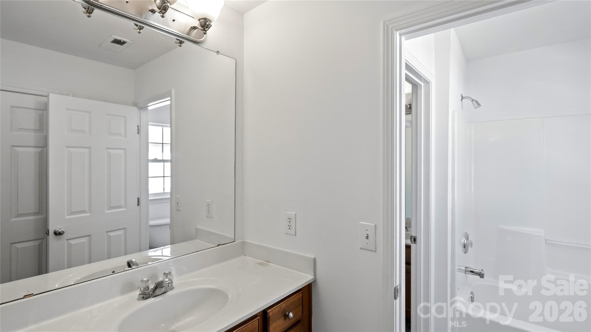 Townhouse at 2859 Summergrove Court, Matthews, photo 25 of 40