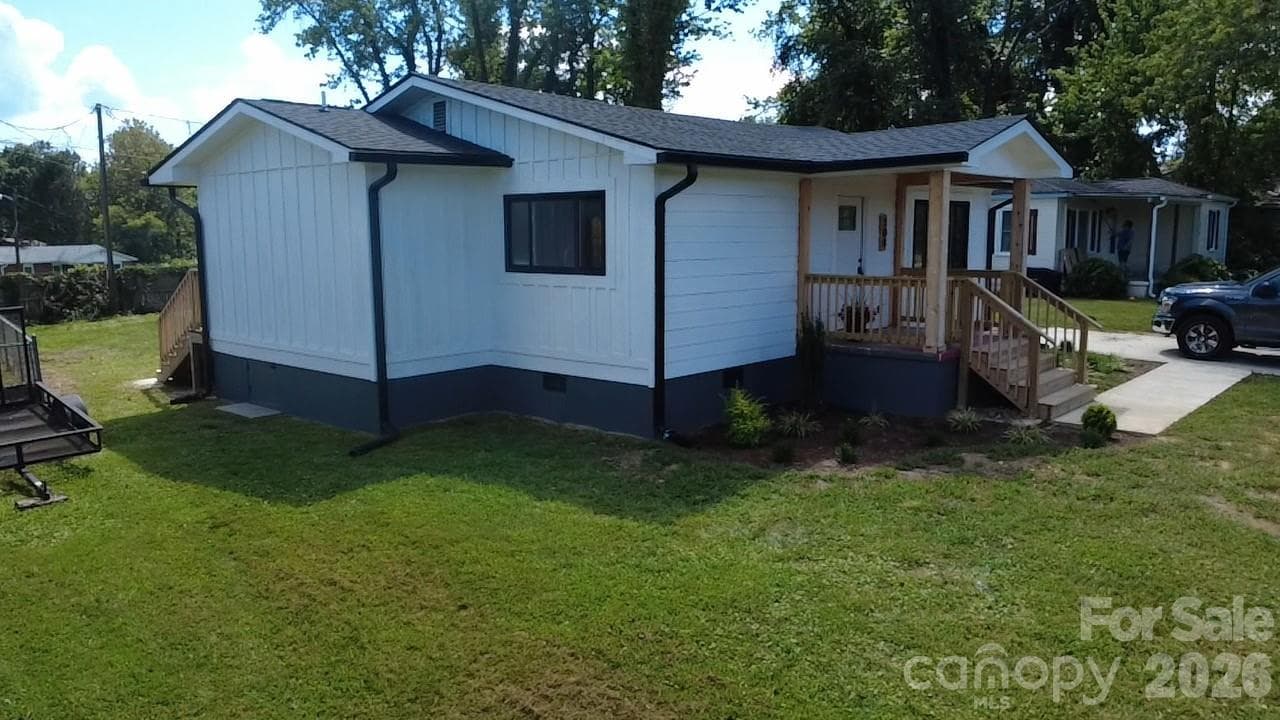108 Maplewood Knoll Drive