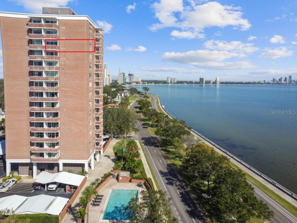 4015 BAYSHORE BLVD #15F