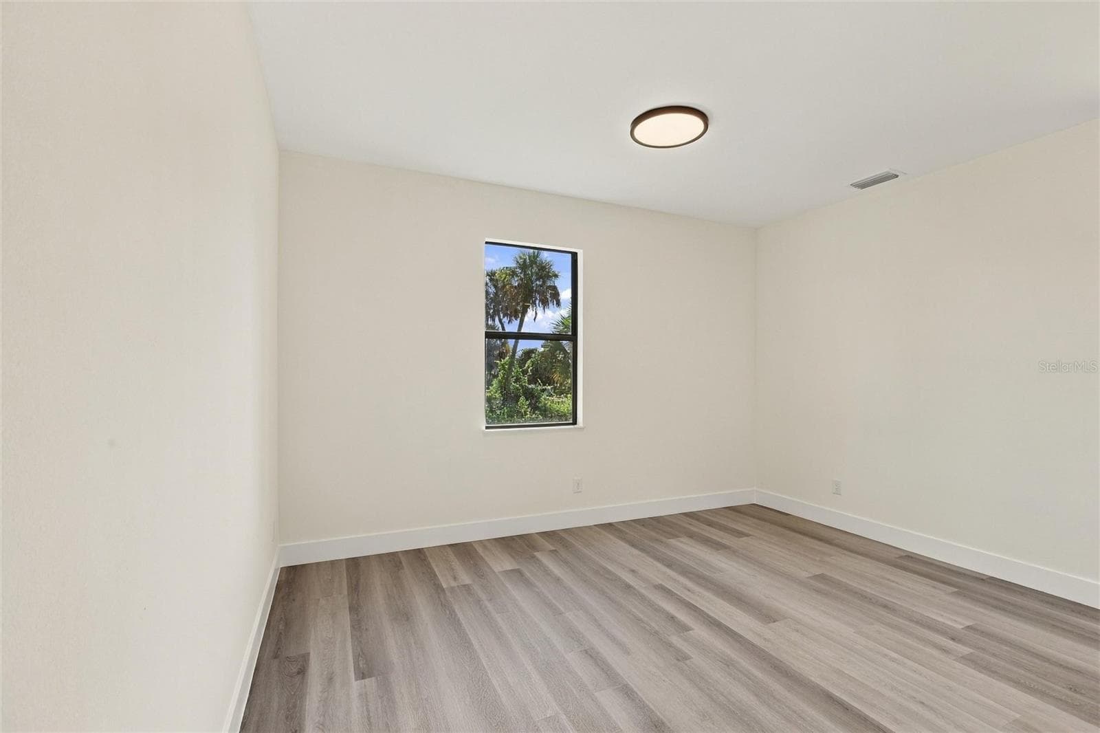 Single Family Residence at 2144 NABBLE LN, NORTH PORT, photo 12 of 39