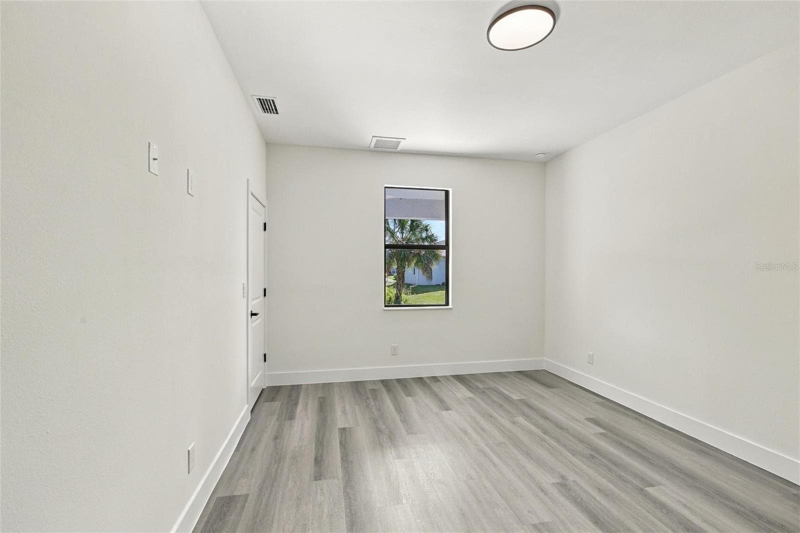 Single Family Residence at 2144 NABBLE LN, NORTH PORT, photo 18 of 39